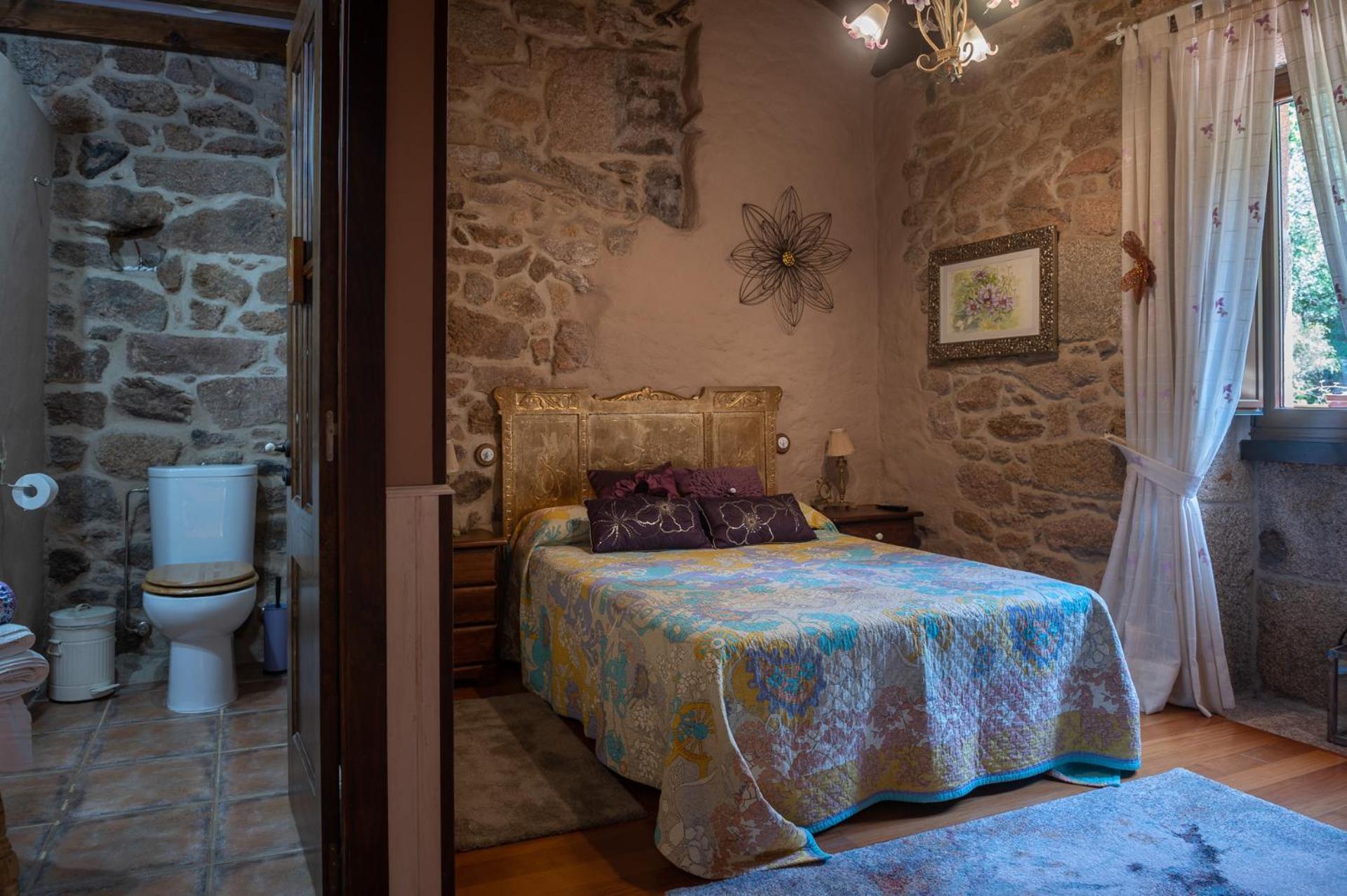 Casa A Laxe Guest house