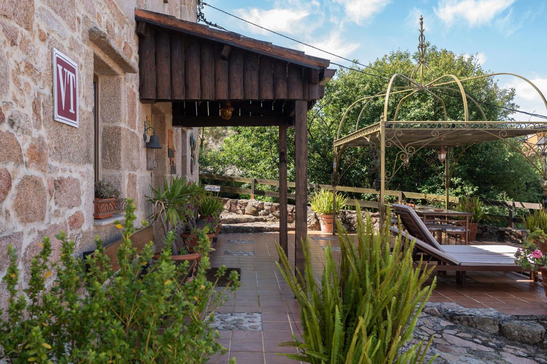 Casa A Laxe Guest house O Pindo