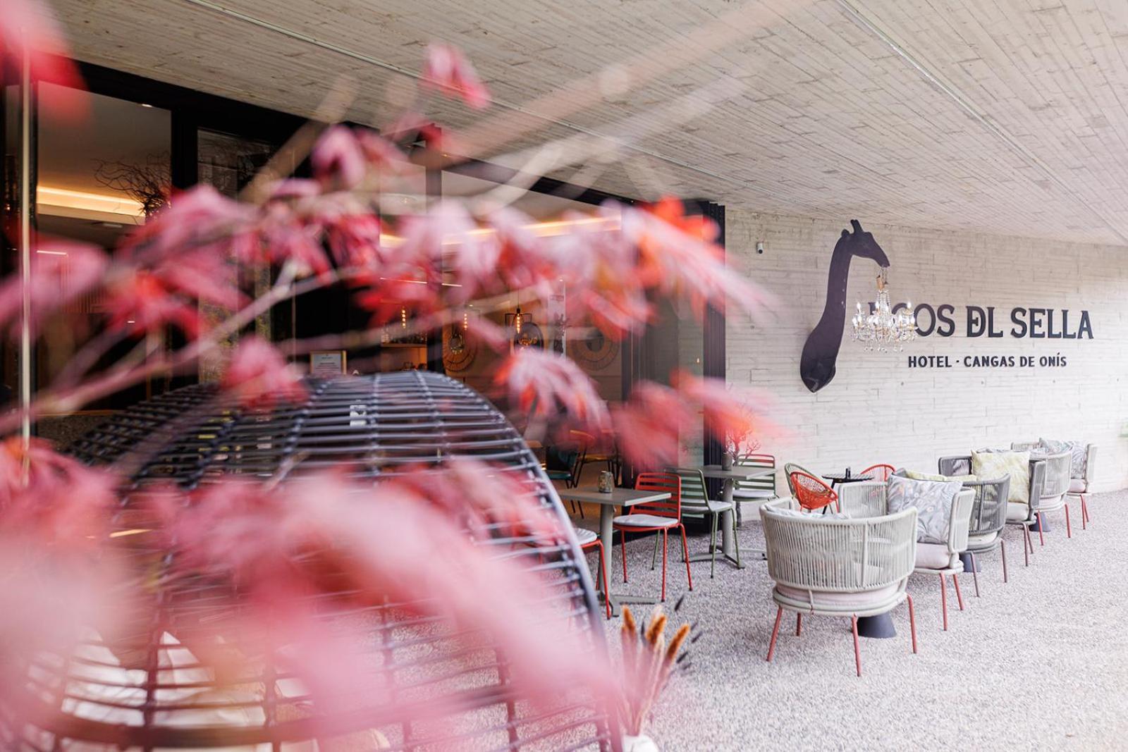 Hotel Ecos Del Sella 3*