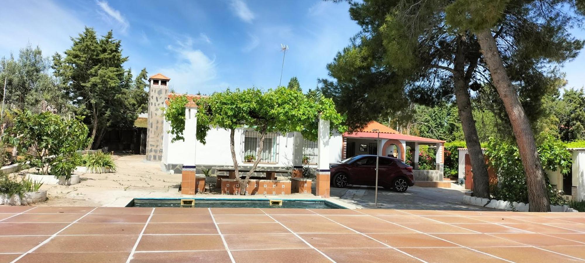 Casa De Campo Con Piscina Y Barbacoa Holiday home *