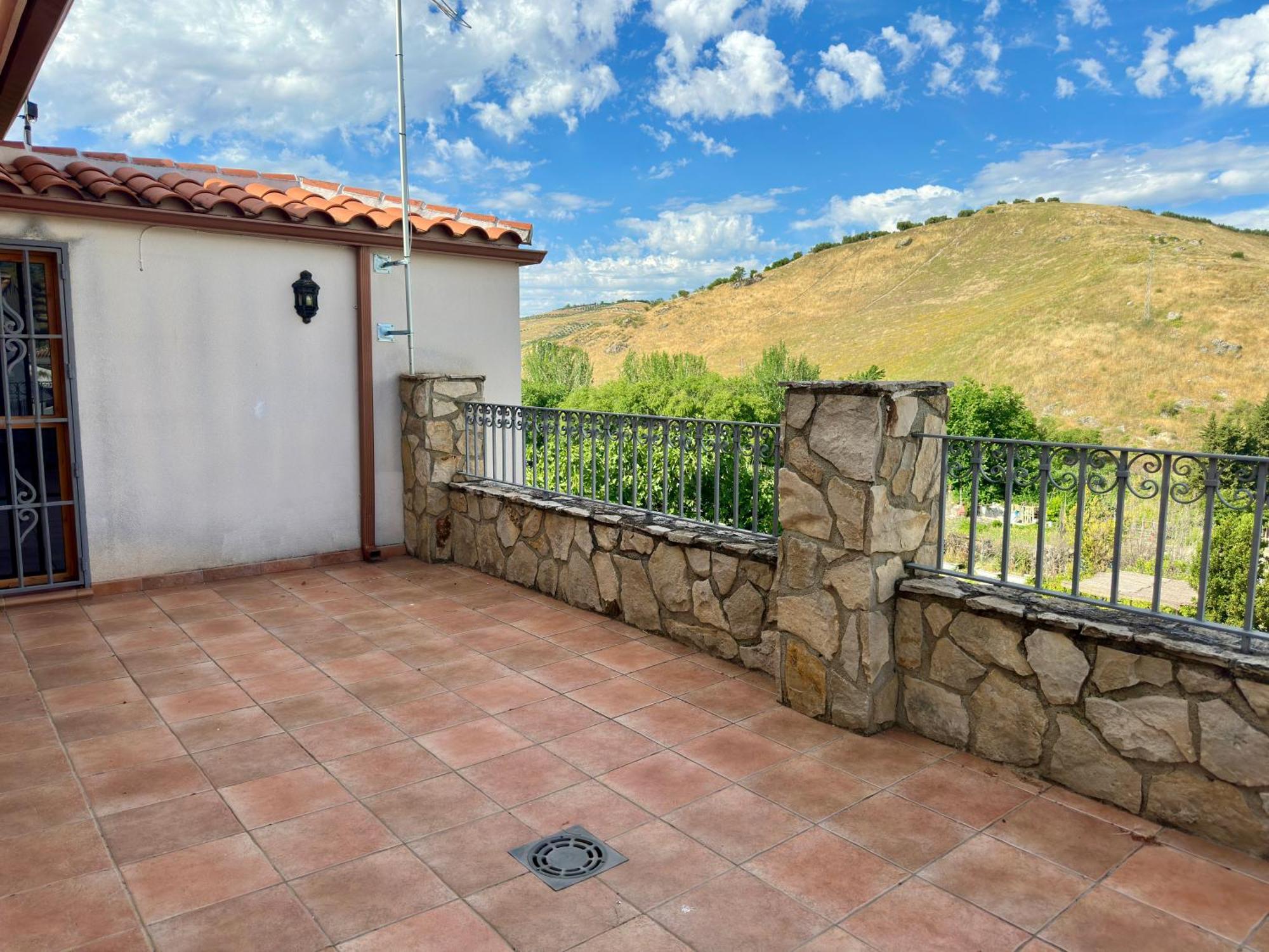 Con Piscina El Arado Holiday home *
