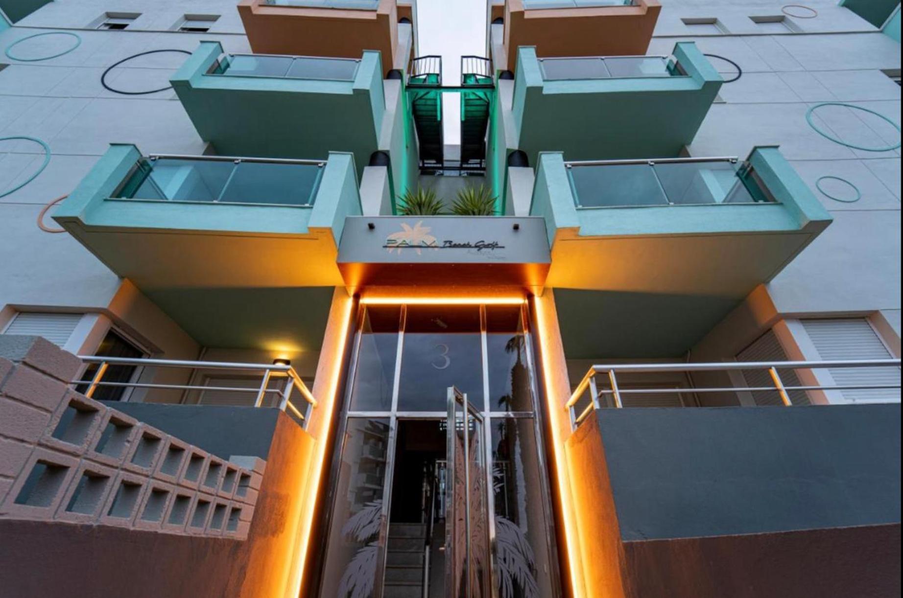 Views Apartamento *