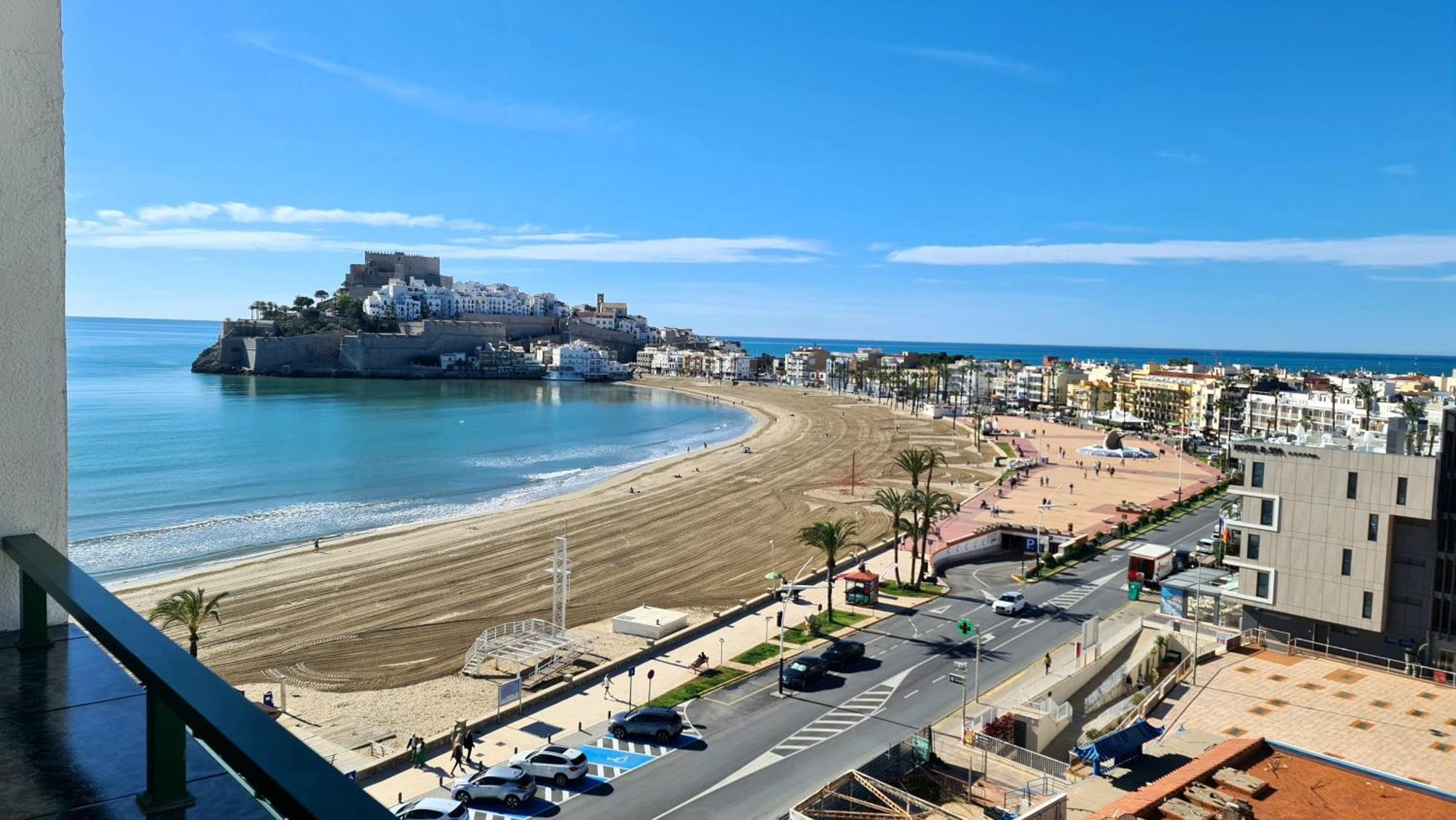 Apartment Loft Primera Linea De Playa, Vistas Altas Mar Y Castillo Peniscola