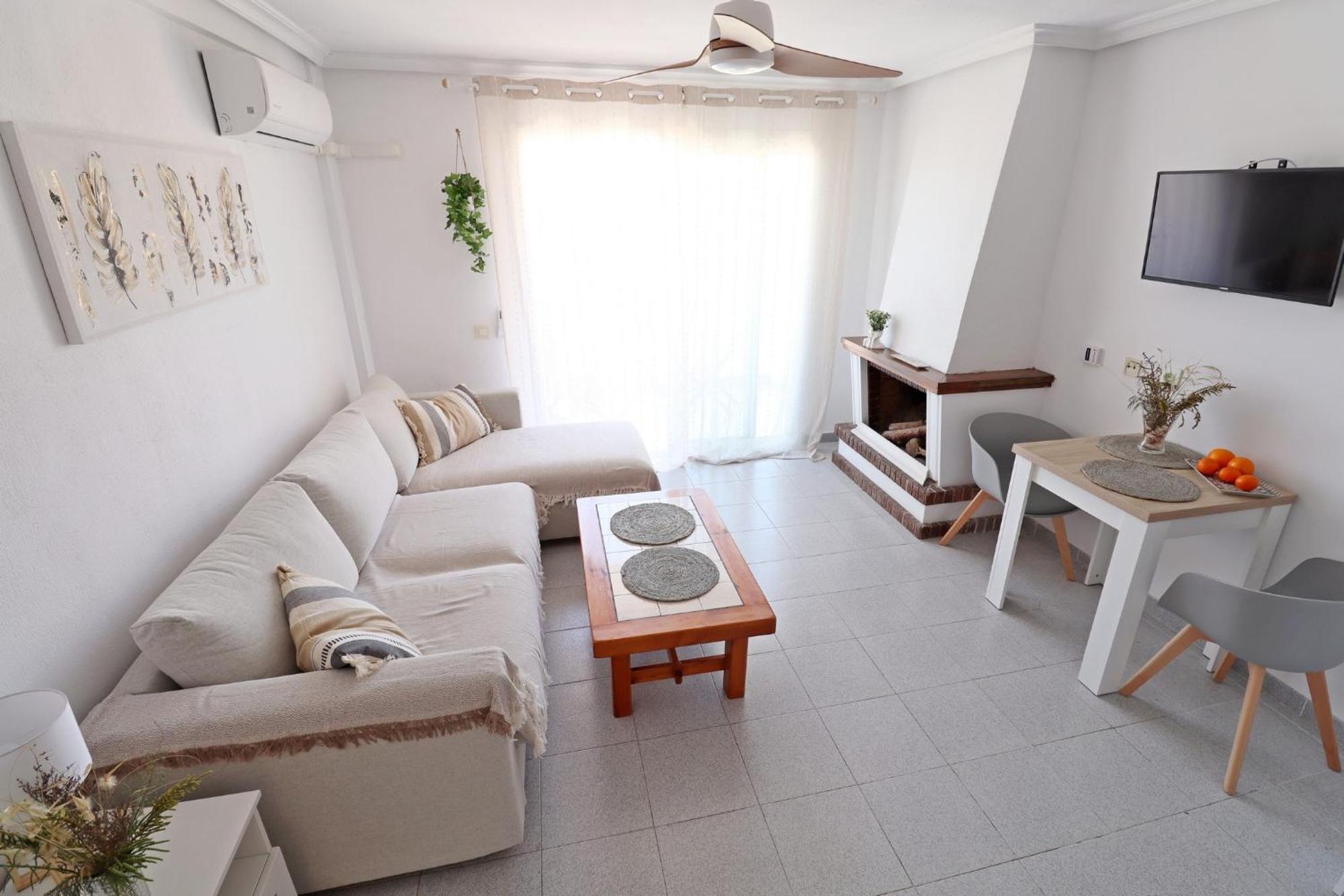 Casa De Alba Cabo Cervera La Mata *