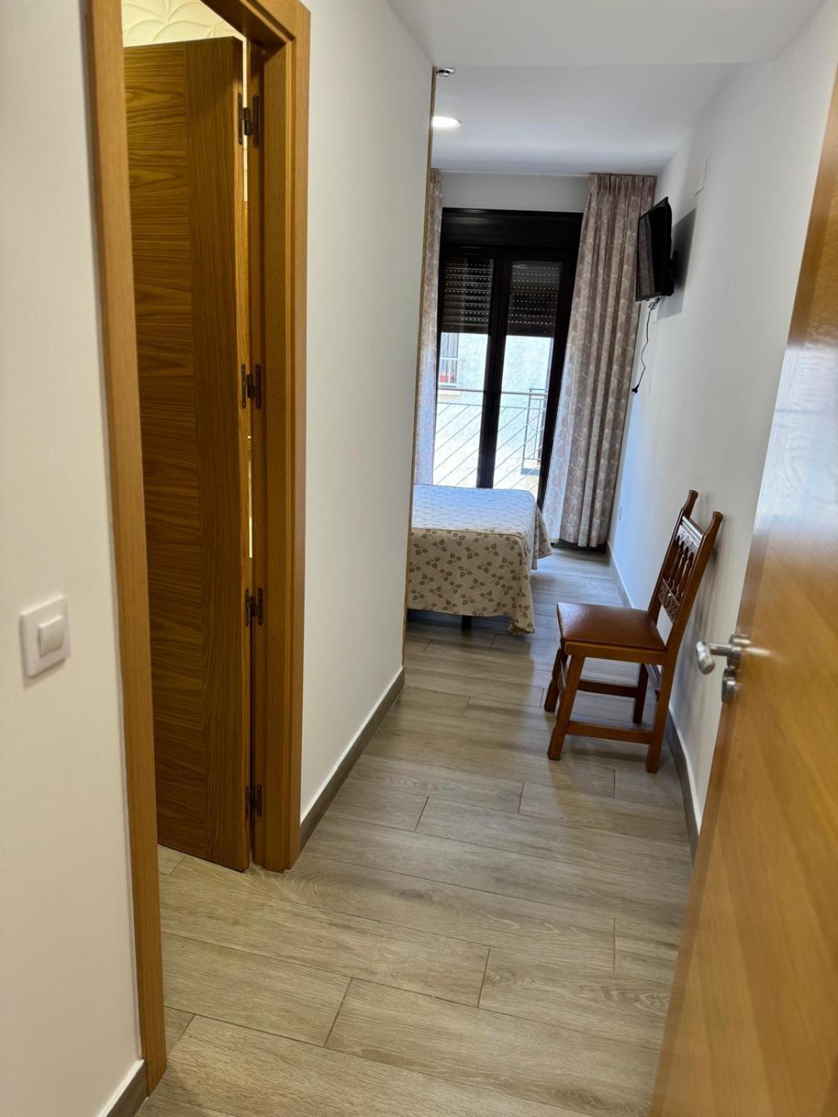 Hostal Cazalegas