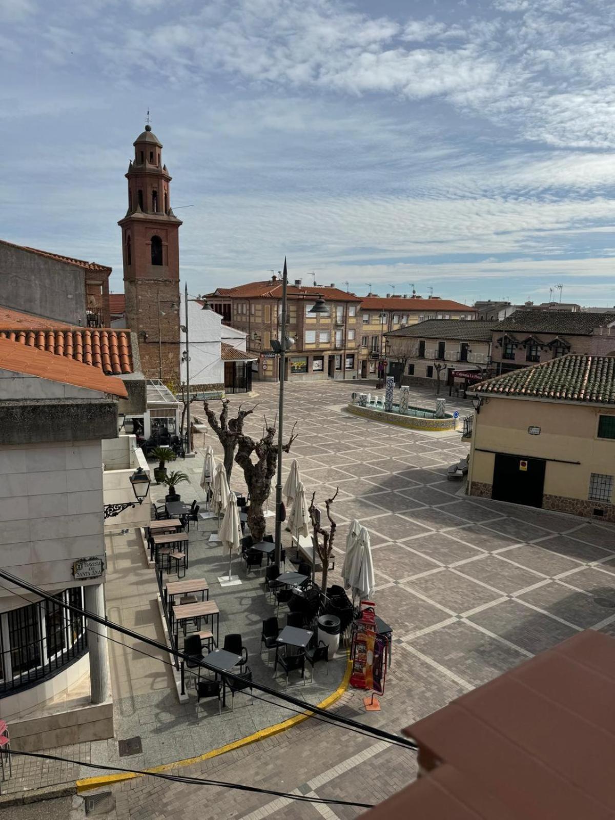 Hostal Cazalegas Pensión
