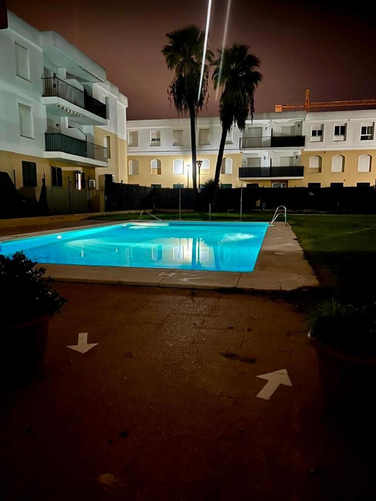 Apartamento La Bodega Del Mar - Luminoso Y Centrico Apto Con Piscina Y Parking