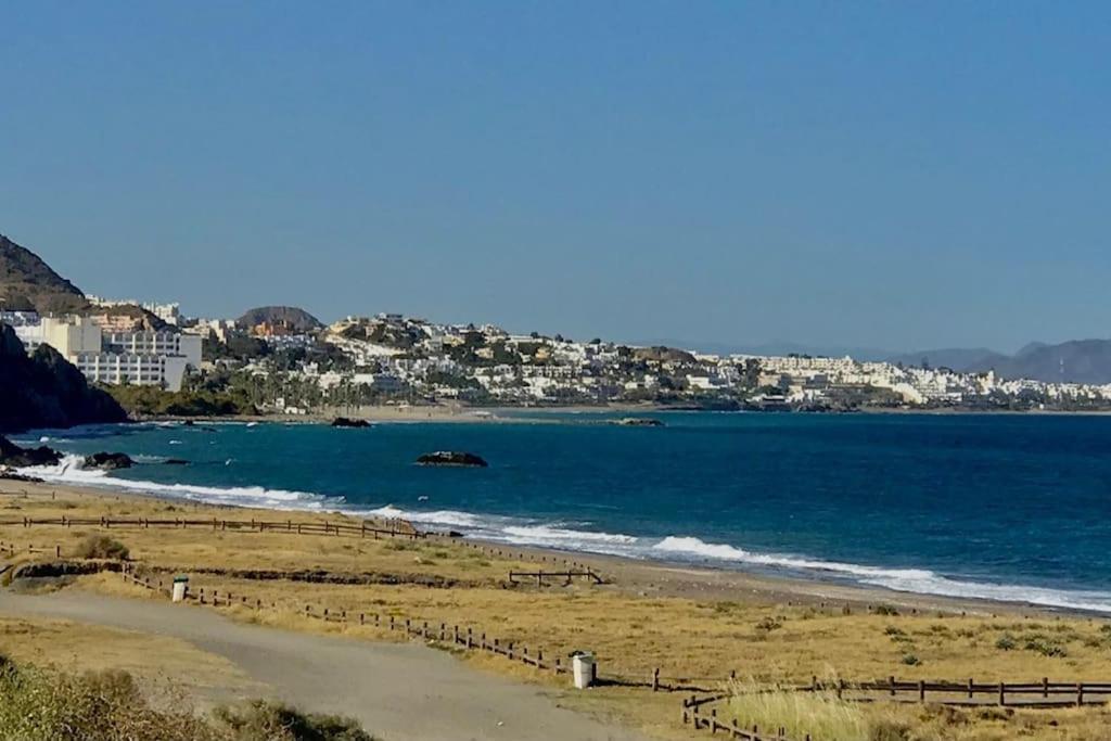 Great Sea View, Pool & Parking Apartment Mojacar