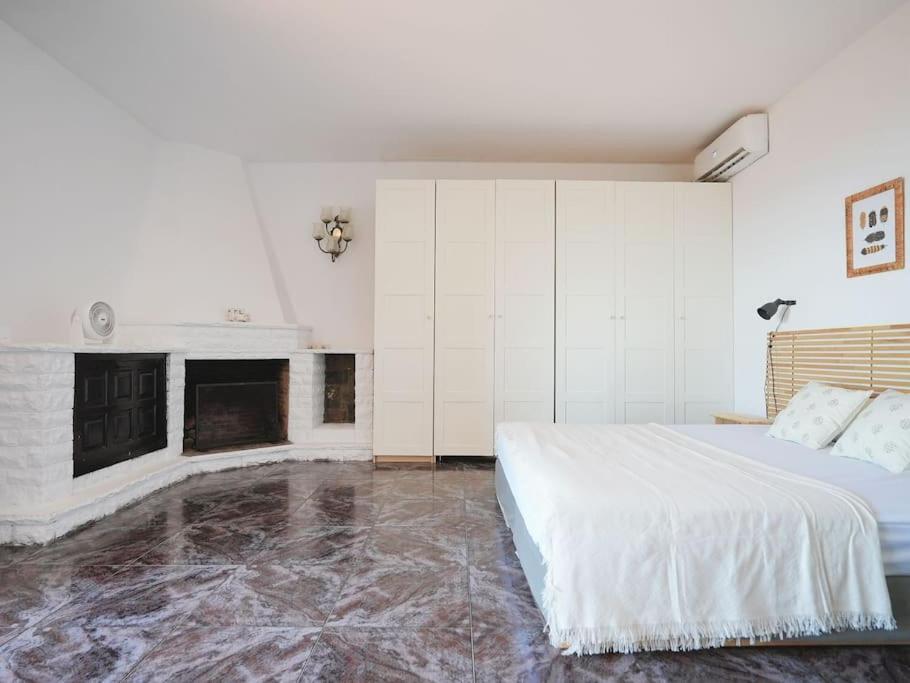 A+view Private Terrace Private Pool Family Fun Badalona