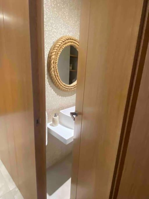 Holiday home Casa Unifamiliar Moderna Cerca De Fibes Seville