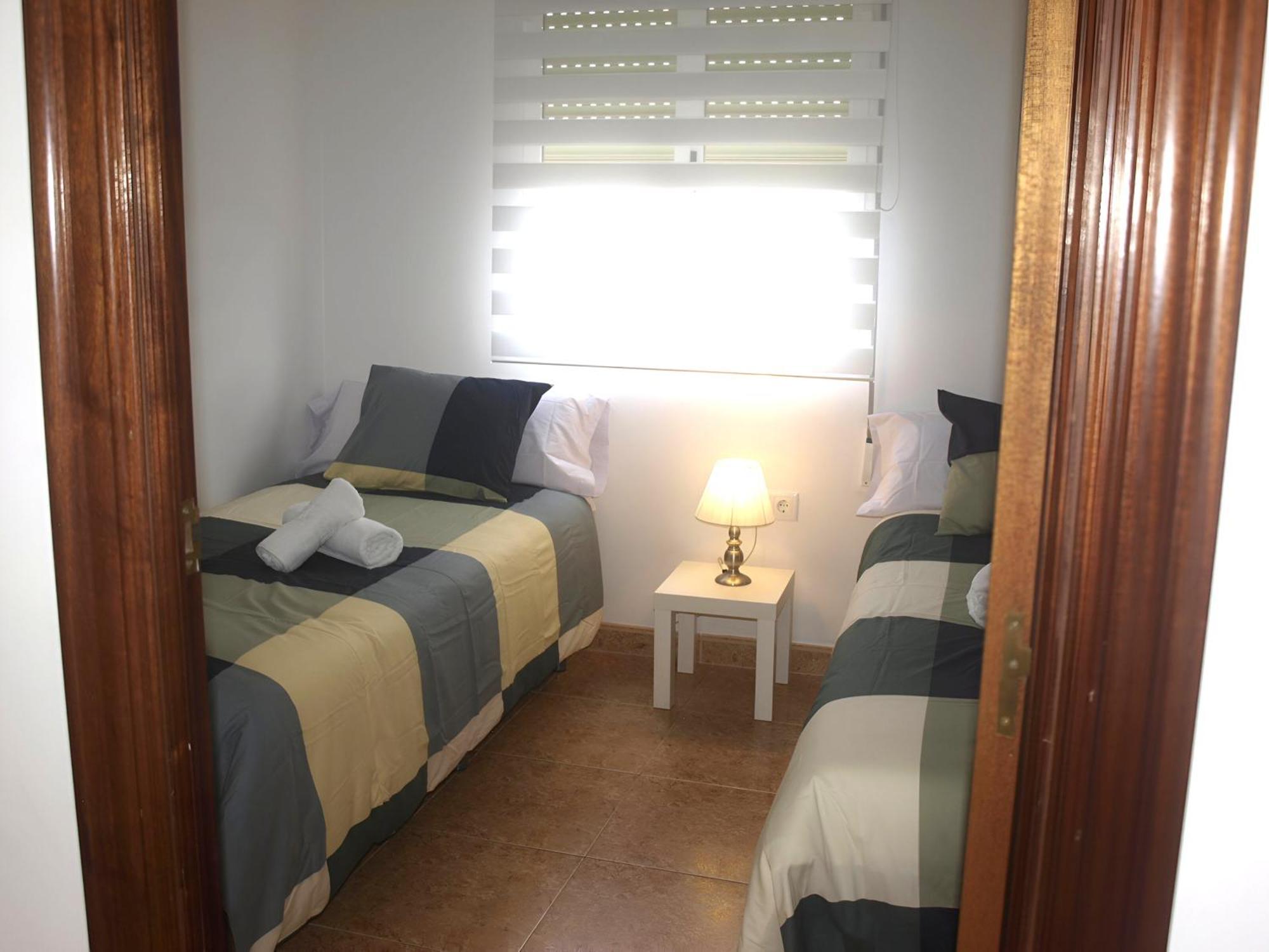 Apartamento Jardines Del Ebro, 8 Pax, Ideal Grupos Logroño