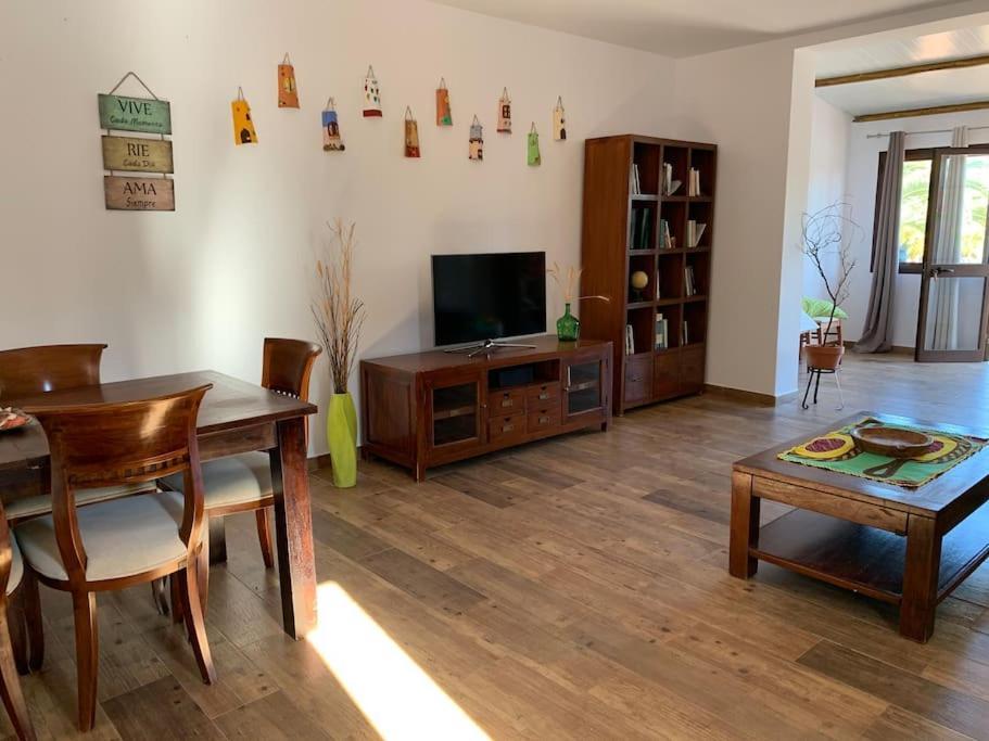 Murtra Especial Familia Hasta 16 Pax Piscina Hozanejos