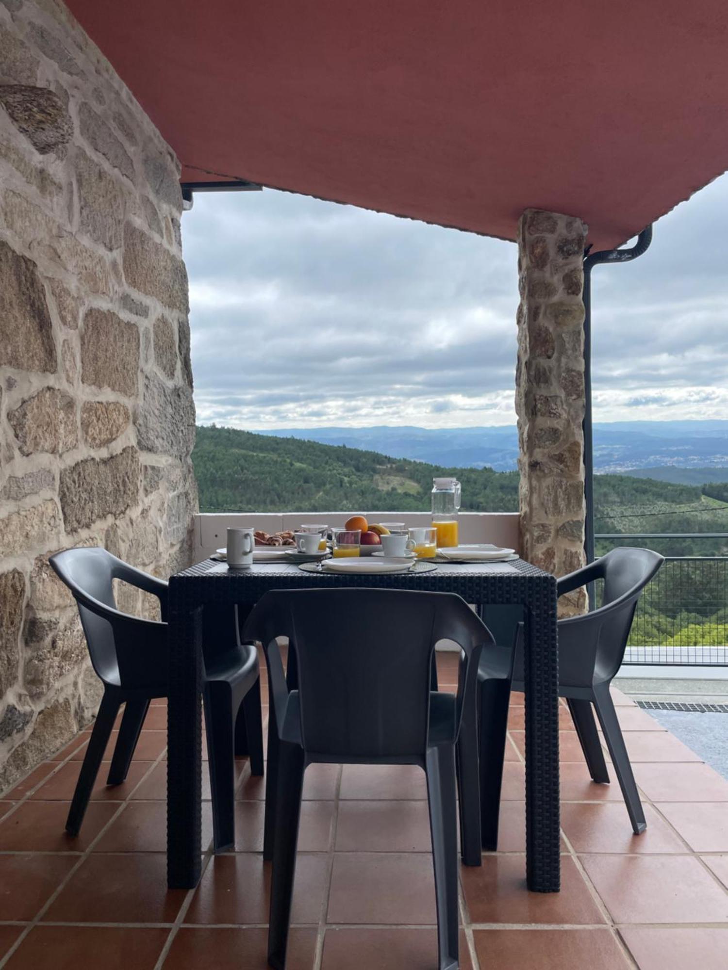 Сasa de vacaciones La Casa De Dora En La Escusa *