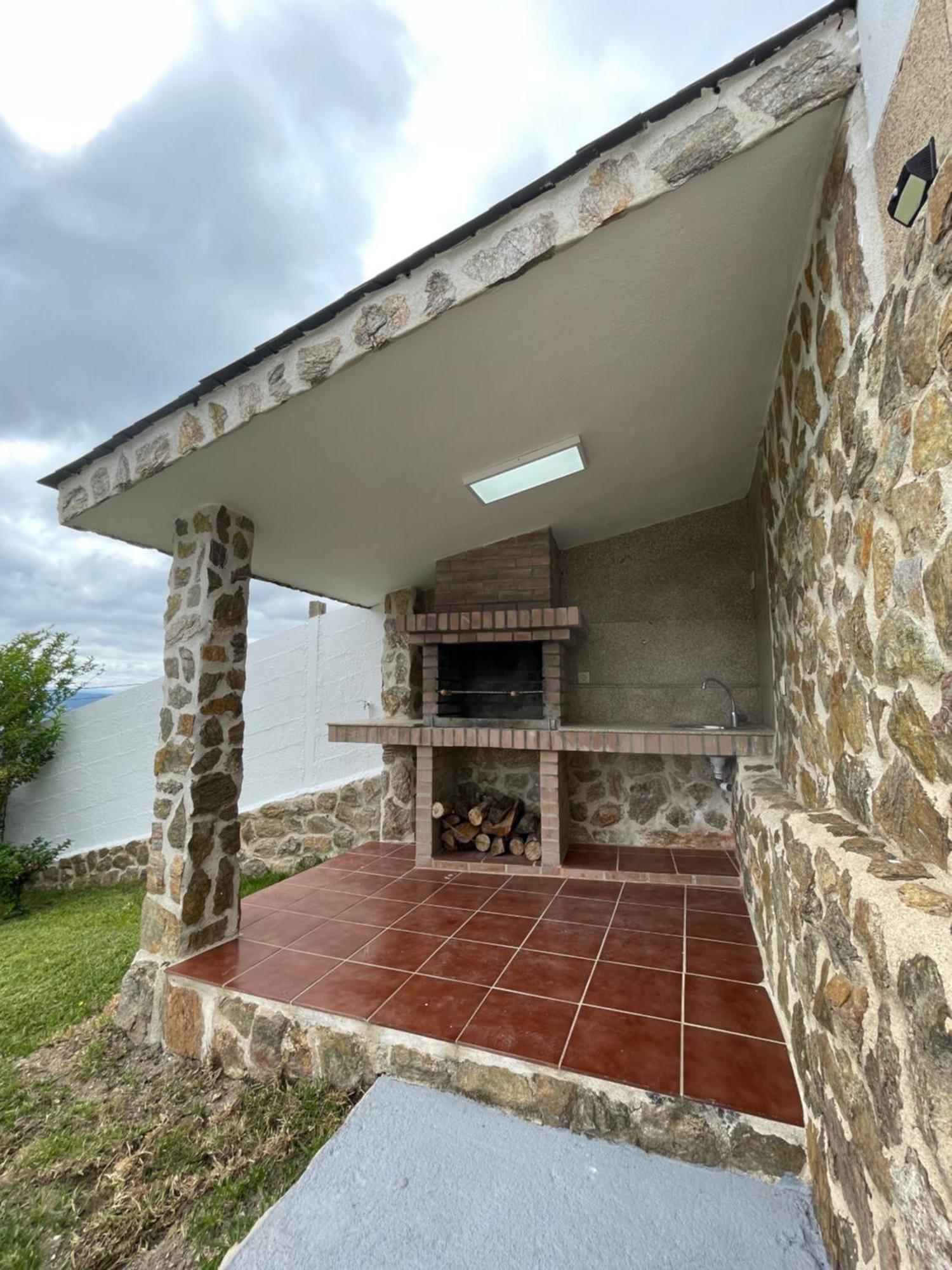 Сasa de vacaciones La Casa De Dora En La Escusa *