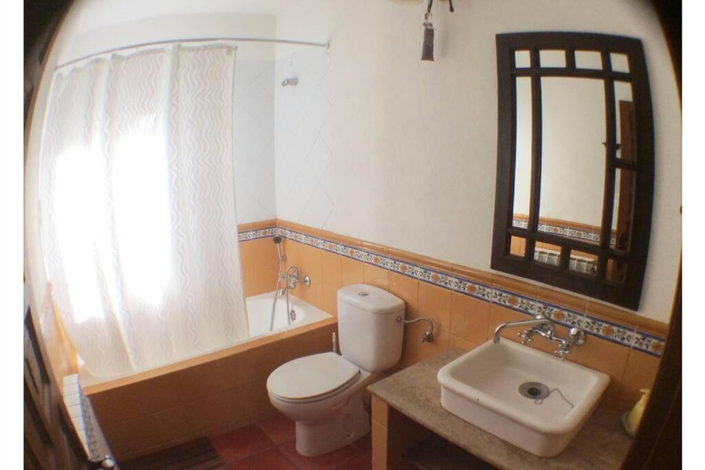 Gran Casa, Lagunas De Ruidera, Bbq, Porche, Chimenea Сasa de vacaciones *