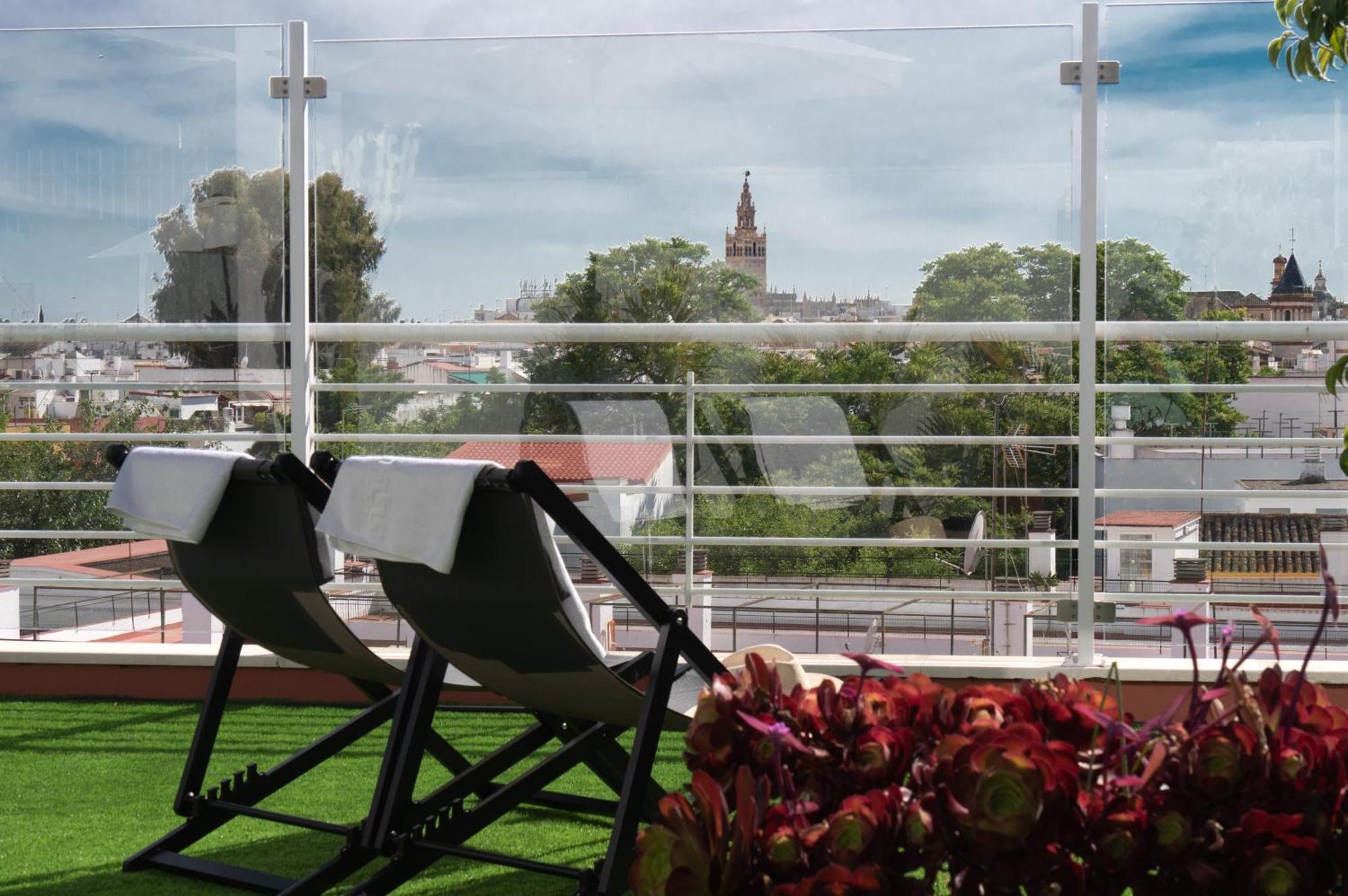 Hotel Plaza Santa Lucía Sevilla