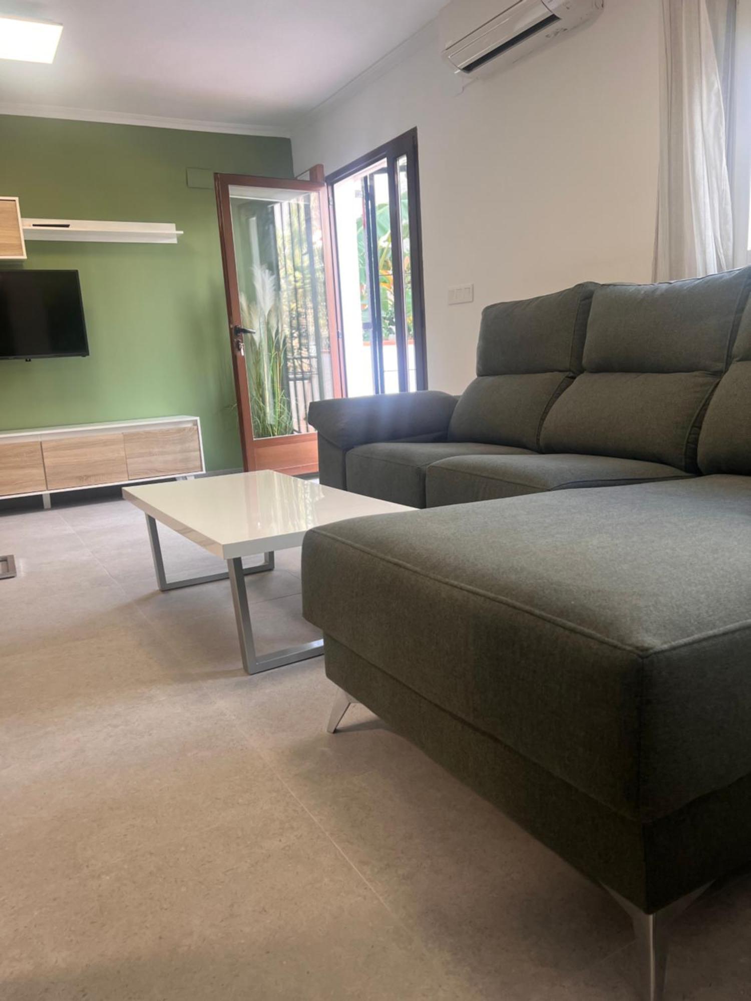 Complejo Bellavista Residencial Pego