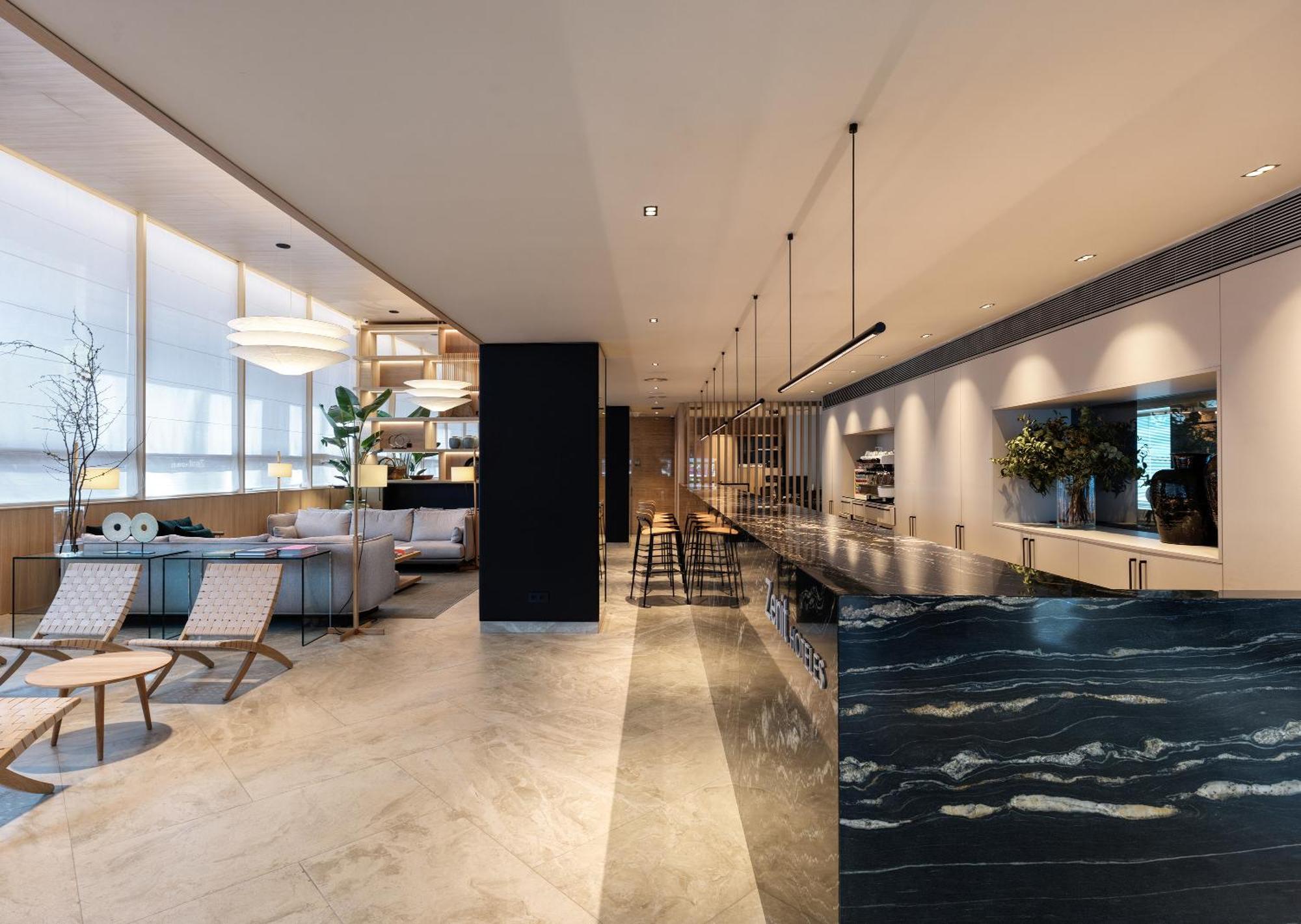 Hotel Zenit Coruna