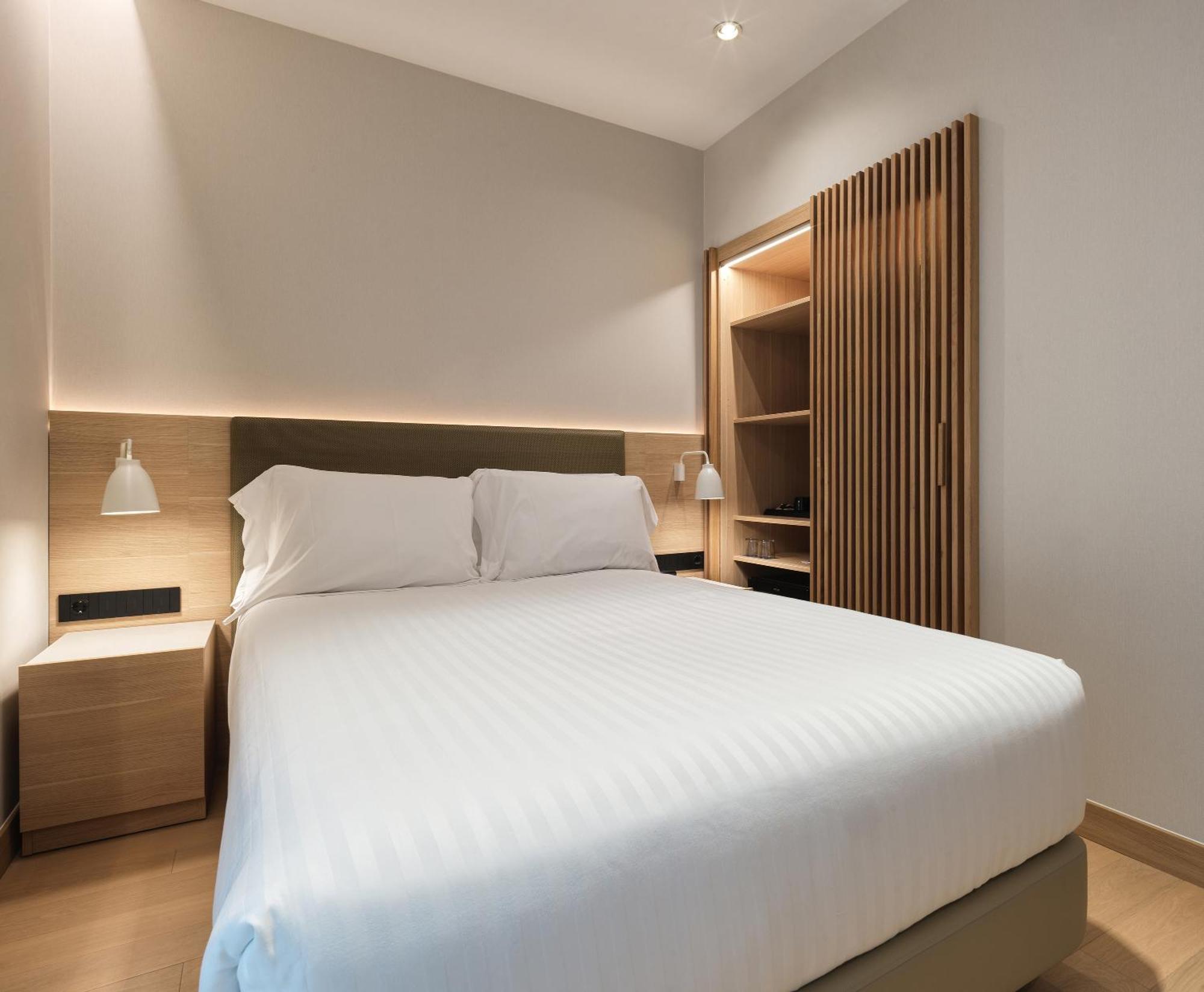 Zenit Coruna Hotel 4*