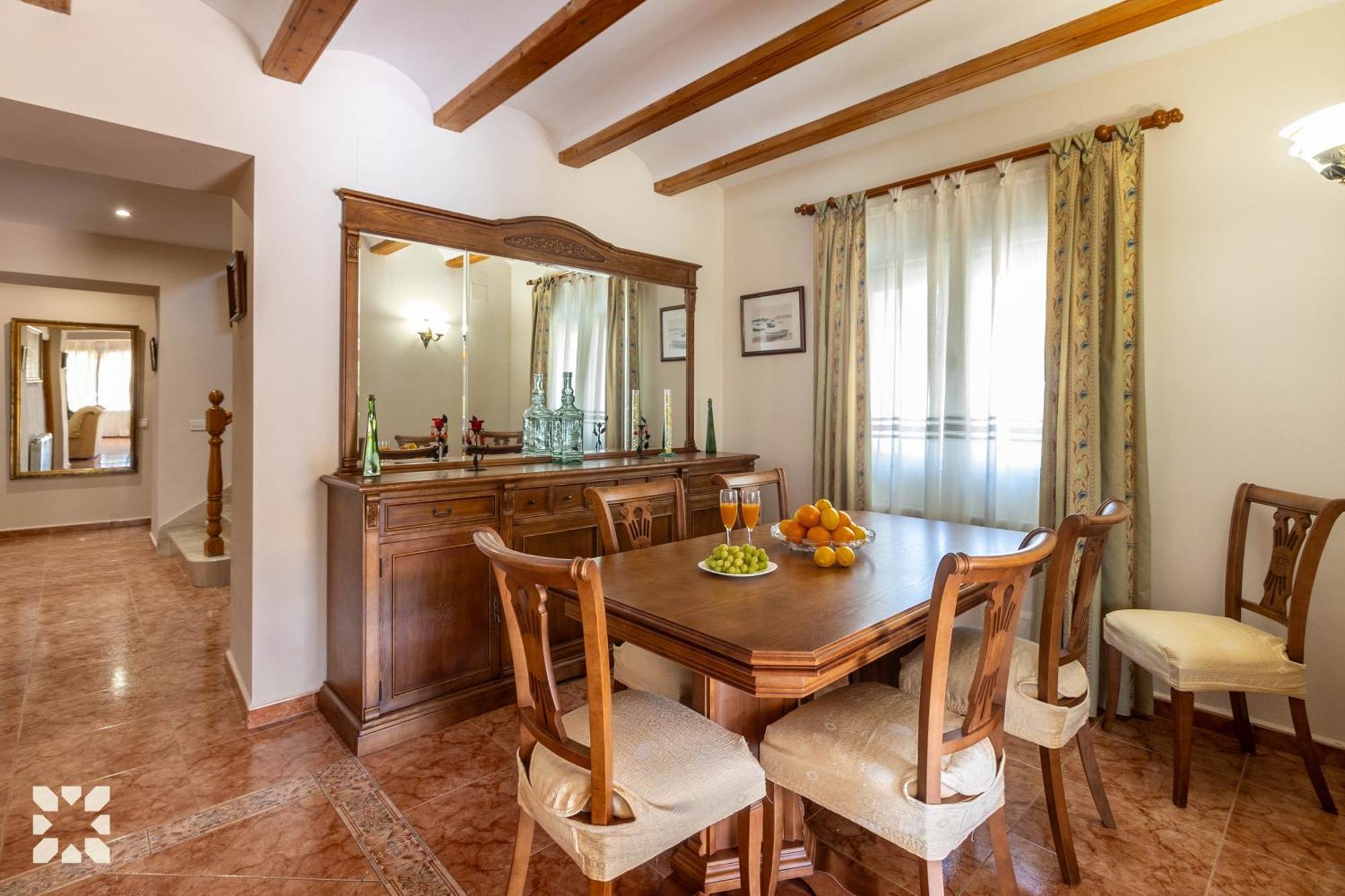Abahana Gema Villa *