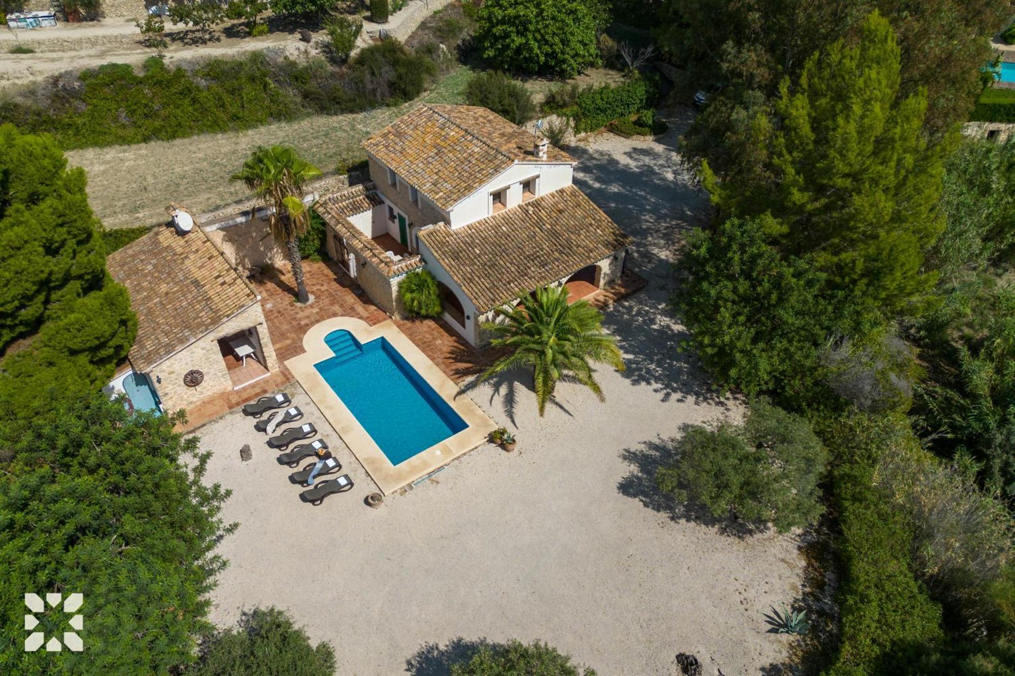 Villa Fantaxat By Abahana