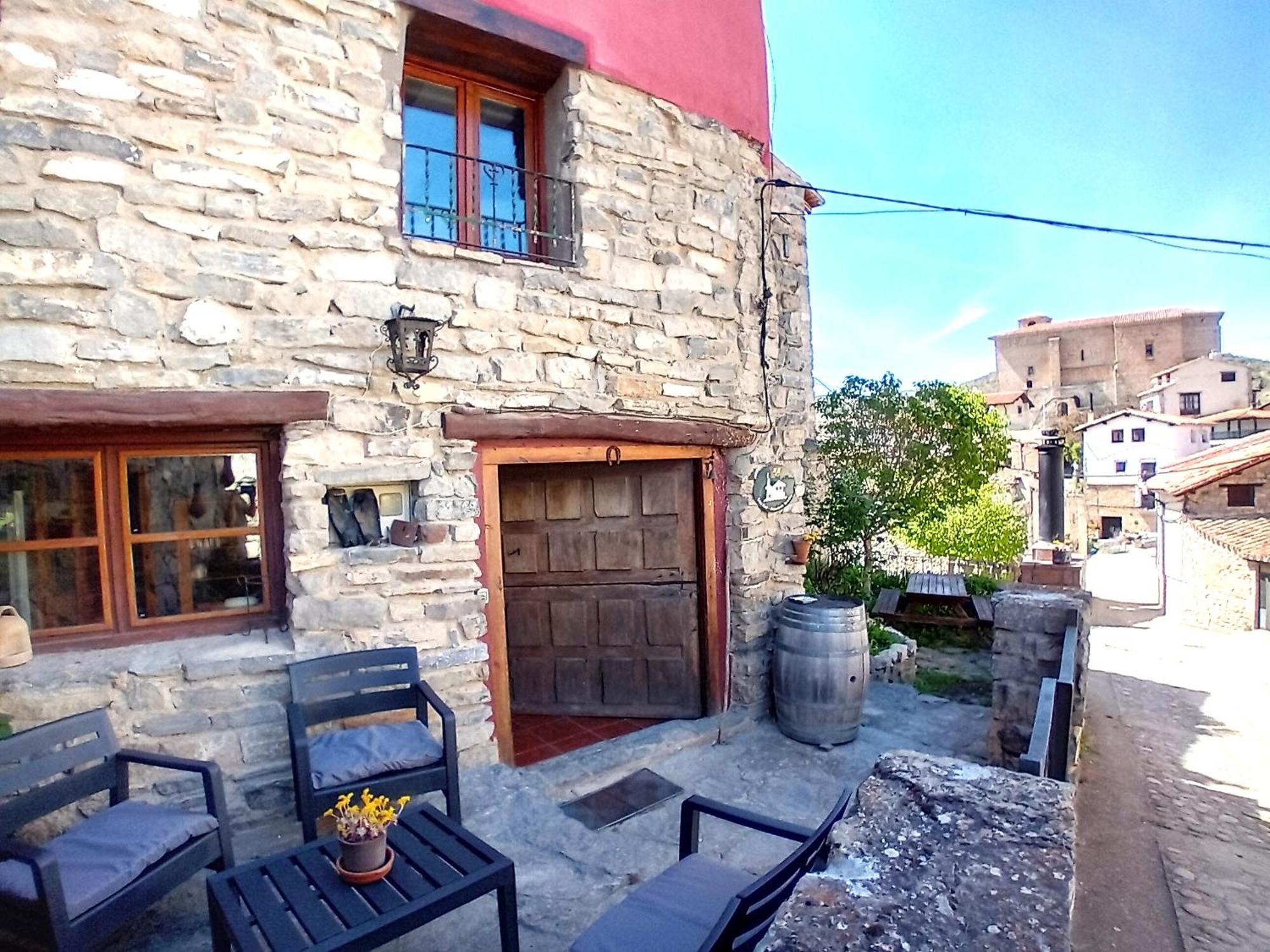 Casasdetrevijano Canon Del Rio Leza Country house Soto en Cameros