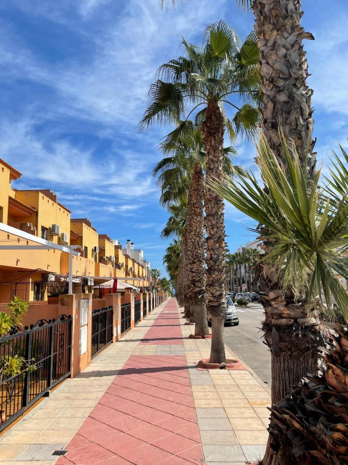 3 Bedroom Duplex Cabo Roig Сasa de vacaciones Oriola (Orihuela)