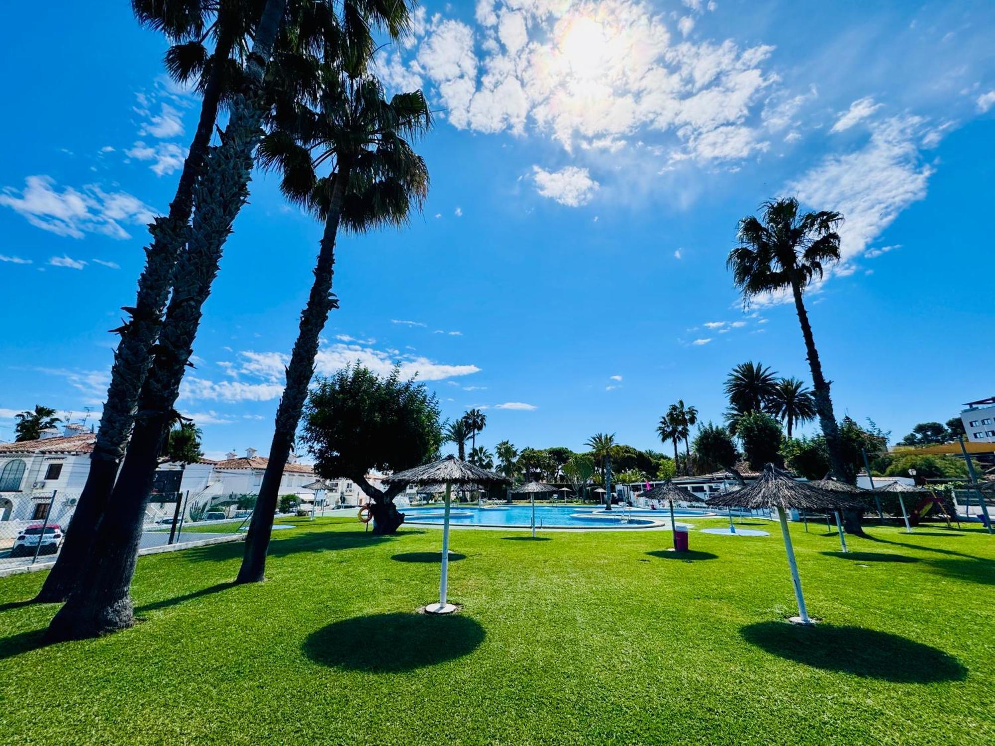 Agua Rosa Apartment Torrevieja