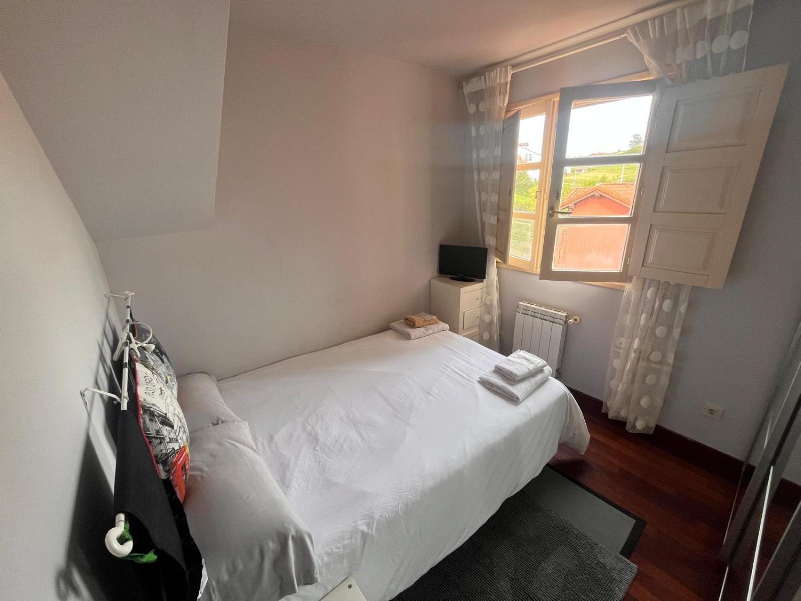 Martas Iv Apartment Comillas
