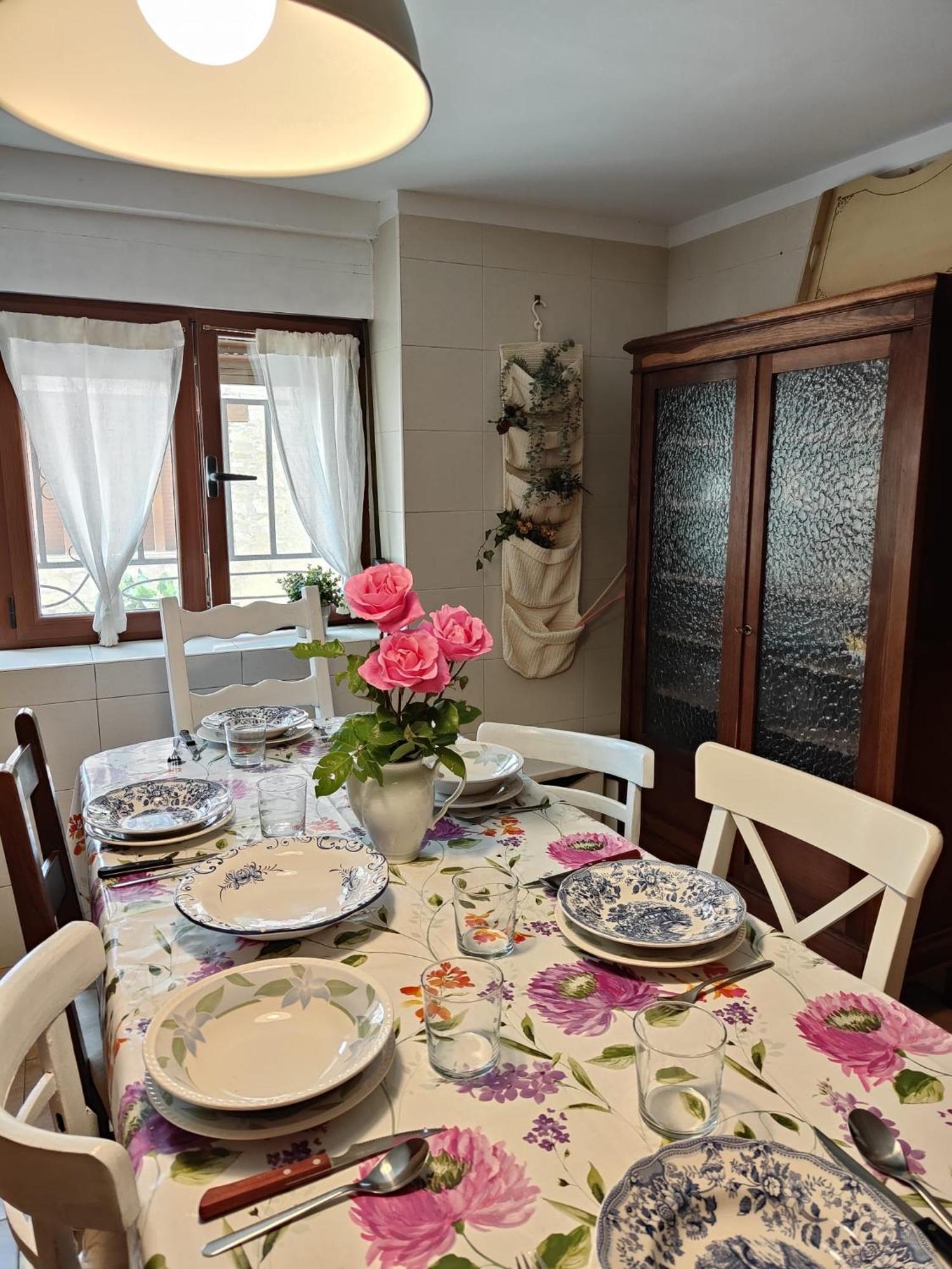 Casa Luka Etxea Holiday home Zabal