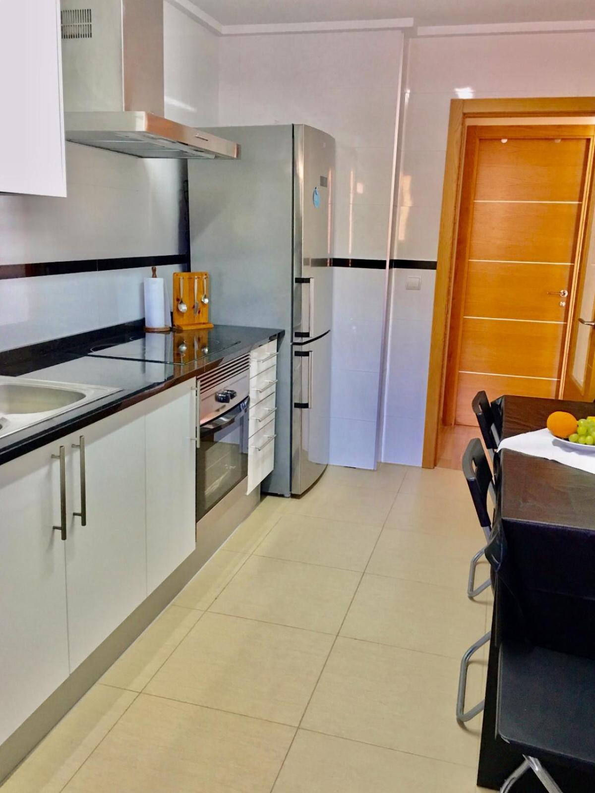 Luxury Living Apartment *