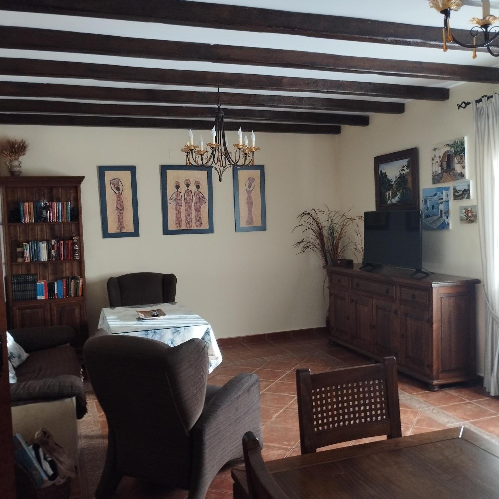 Casa Ayala *