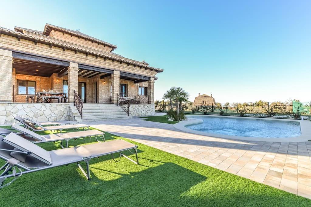 Luxe Experience Toledo * Pool * Bbq * Billar Villa