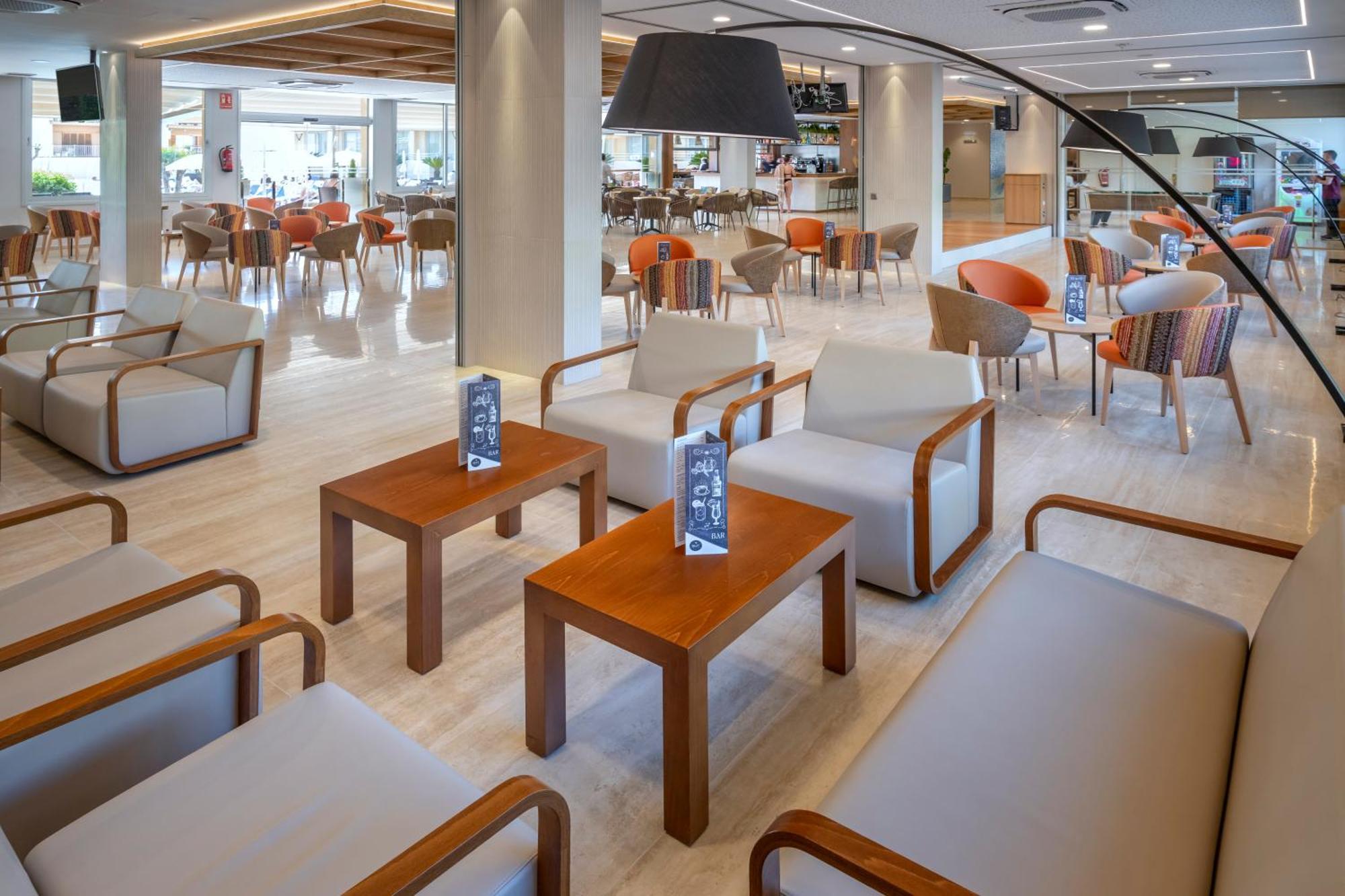 Ght Oasis Tossa & Hotel 4*