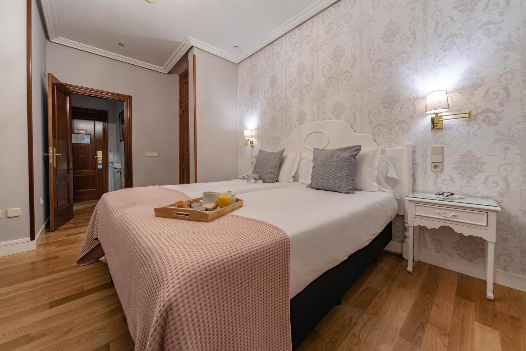 Infanta Isabel By Recordis Hotel