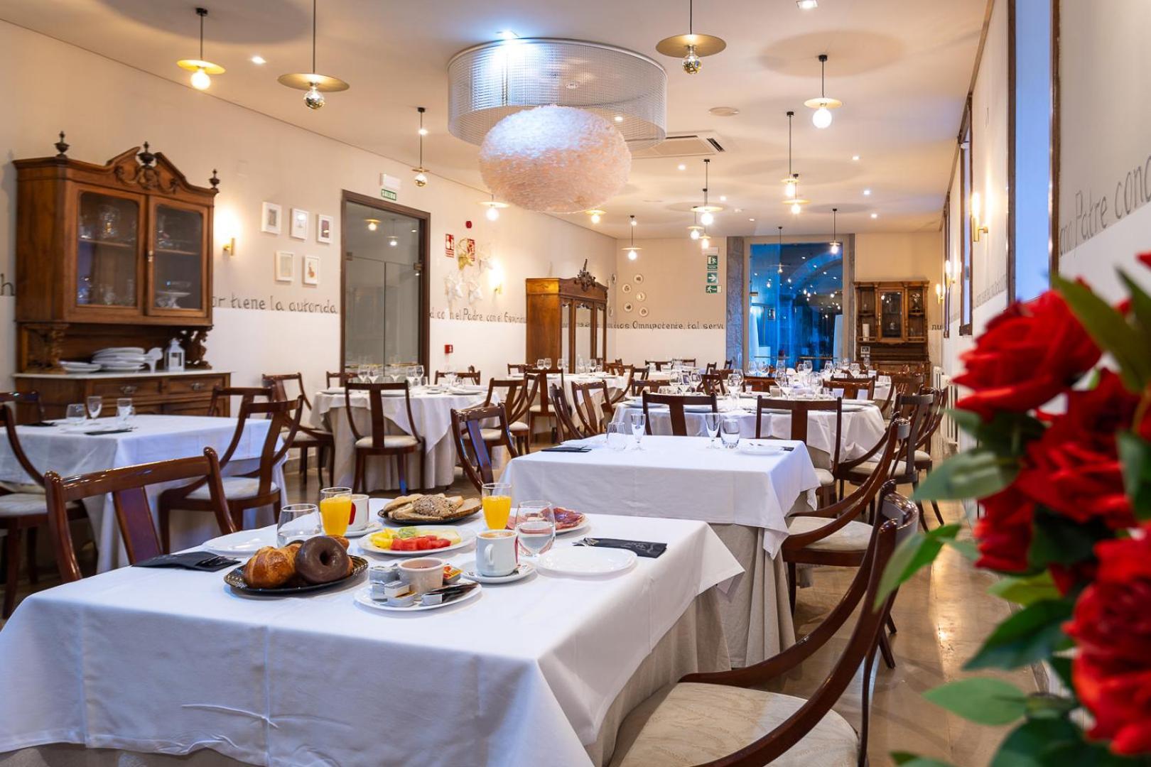 Hotel Del Monasterio De San Millan 4*