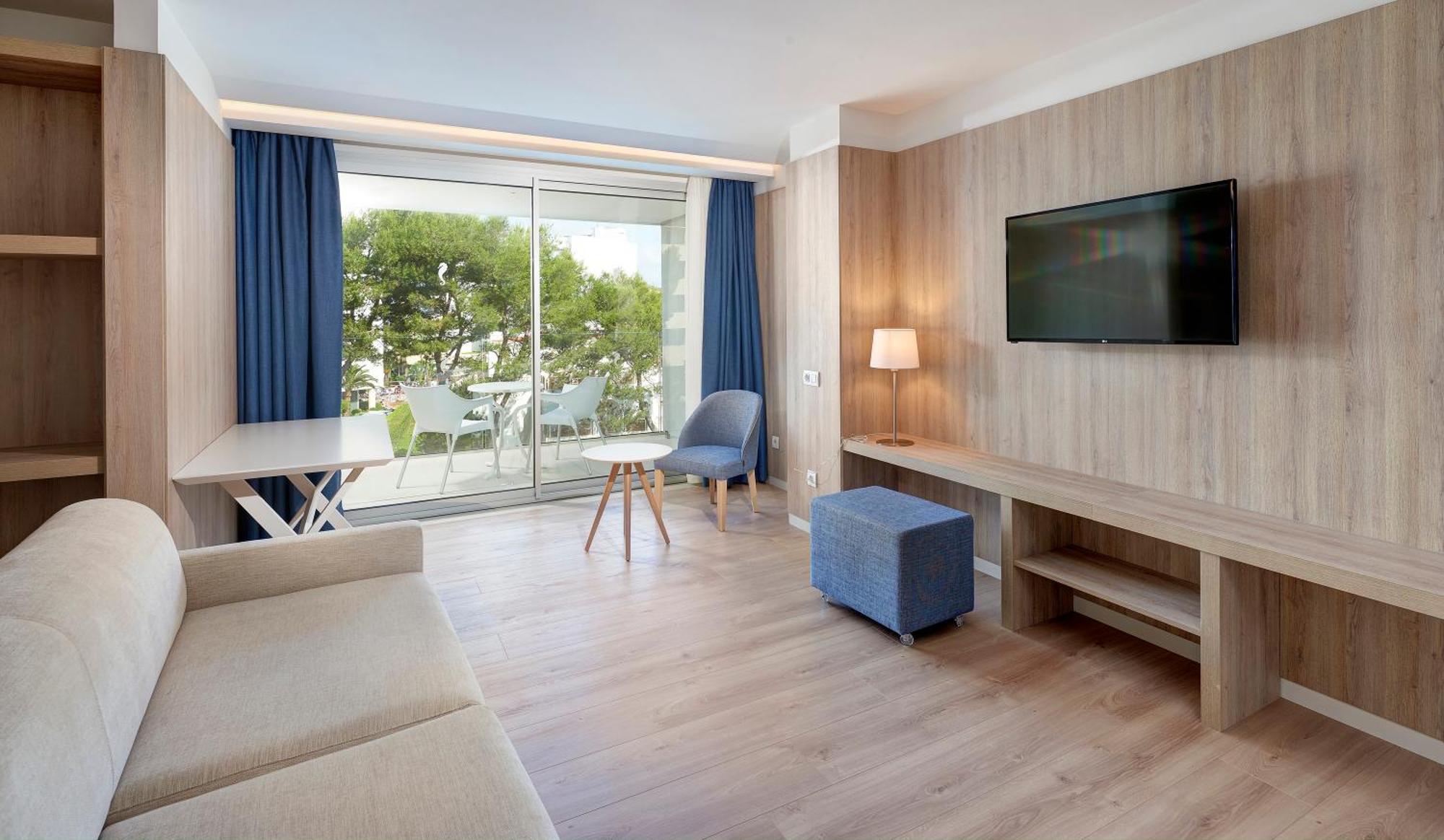 Hipotels Bahia Cala Millor - Adults Only Hotel 4*
