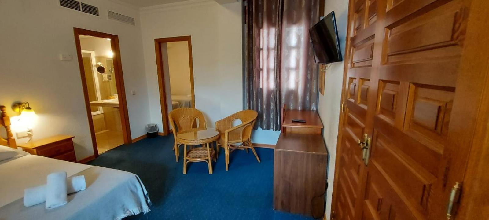 Mairena Hotel 2*