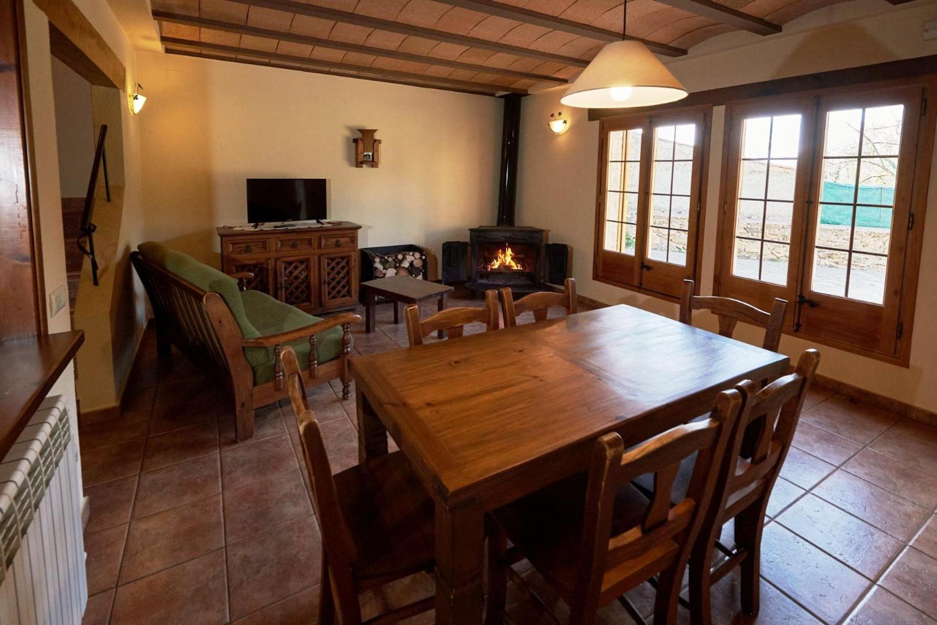 Tubau - - Casa rural Campelles