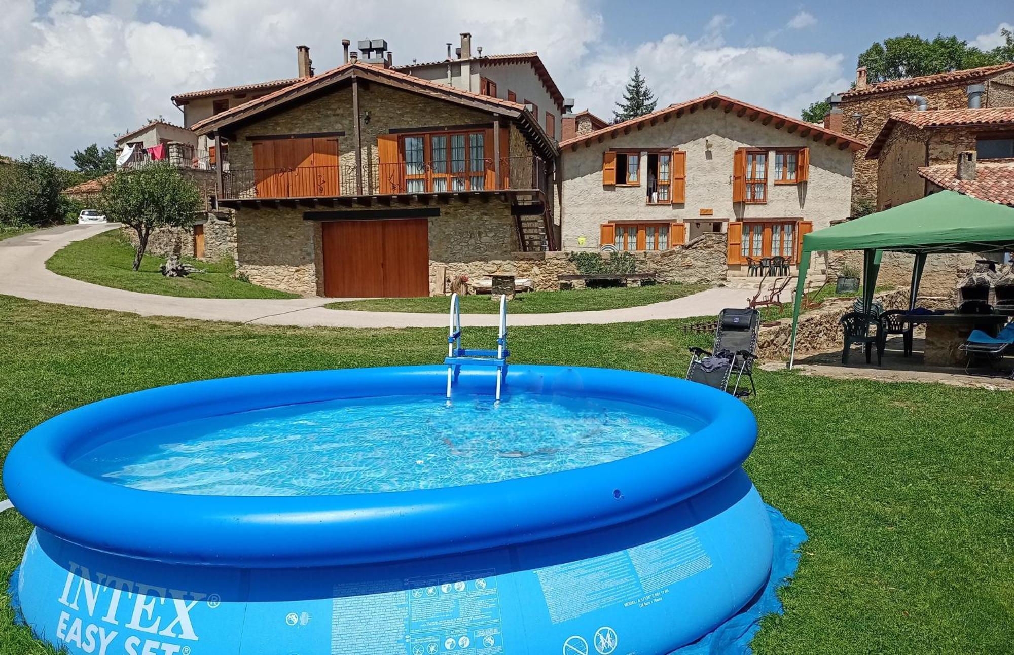 Tubau - - Casa rural *