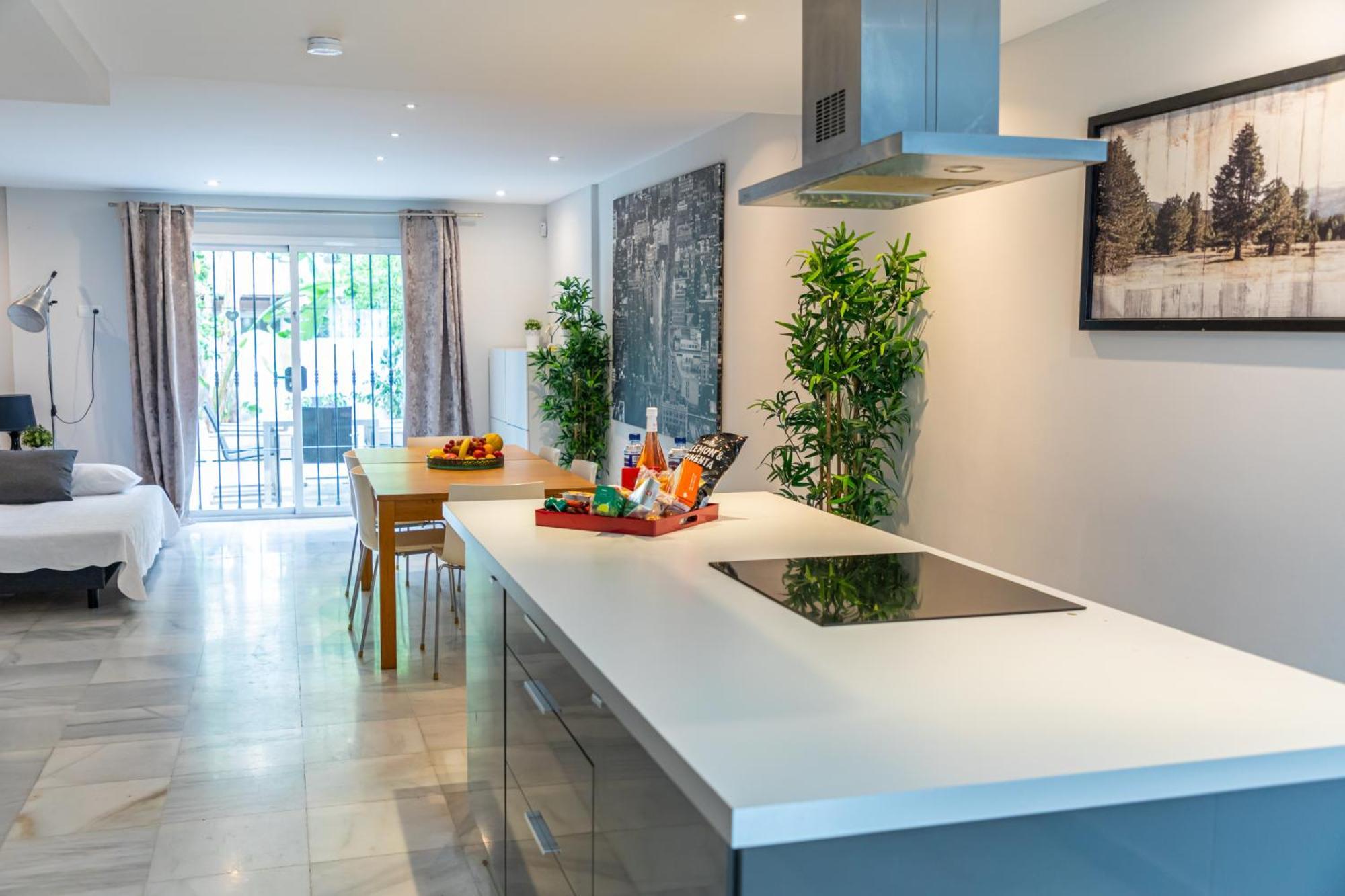 Covd 19 Free- Total Purified -design House Marbella- 3 Mn De Puerto Banus - Golden Mile - Tropical Garden&pool *