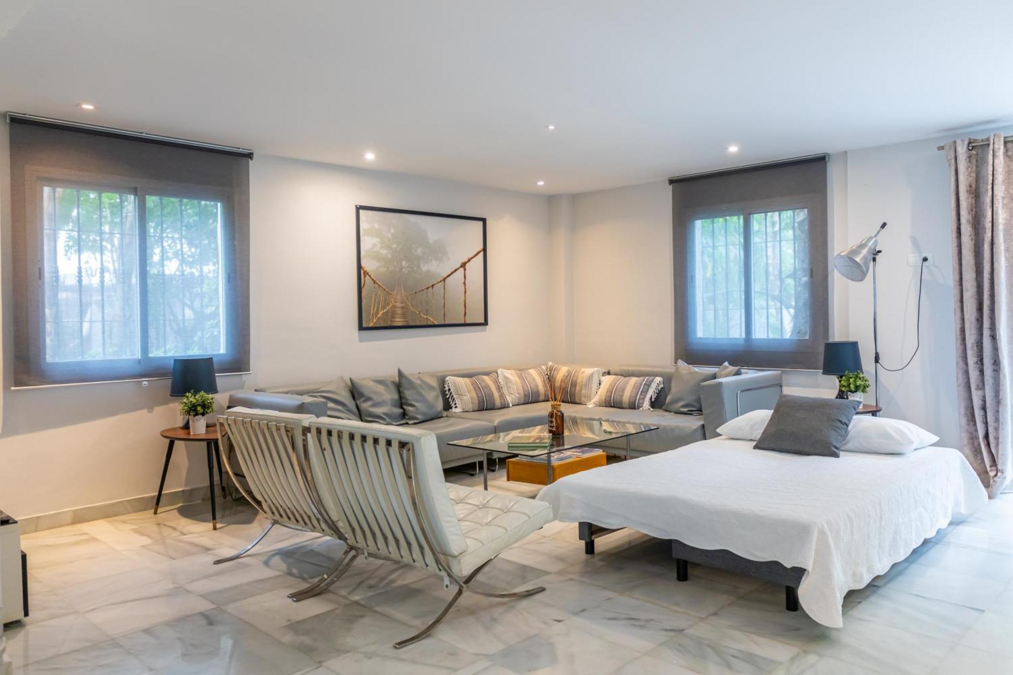 Сasa de vacaciones Covd 19 Free- Total Purified -design House Marbella- 3 Mn De Puerto Banus - Golden Mile - Tropical Garden&pool