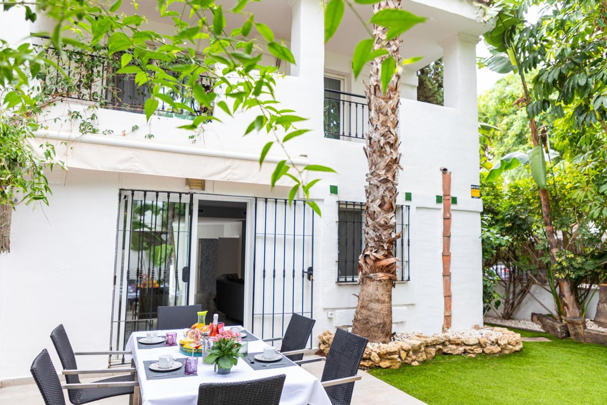 Covd 19 Free- Total Purified -design House Marbella- 3 Mn De Puerto Banus - Golden Mile - Tropical Garden&pool Marbella