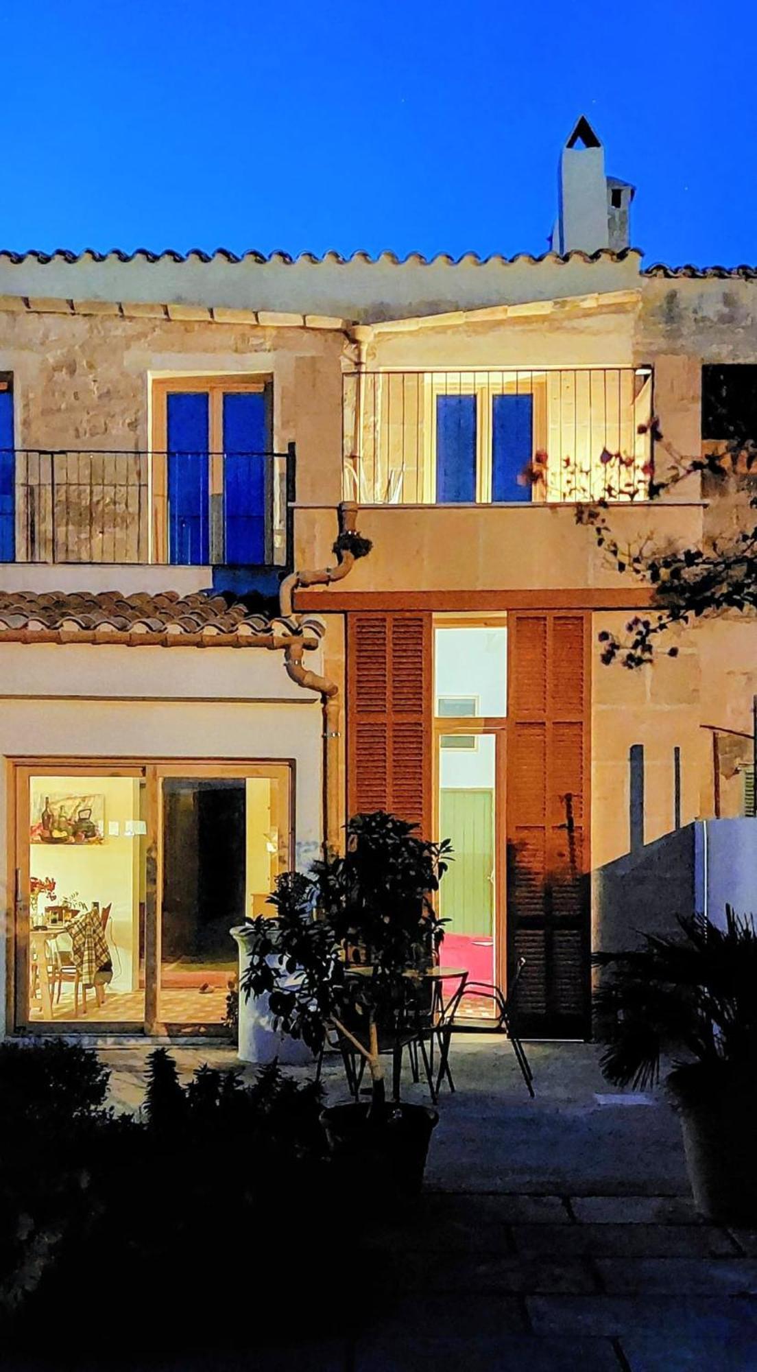 Guest house Idayvuelta & With Private Pool