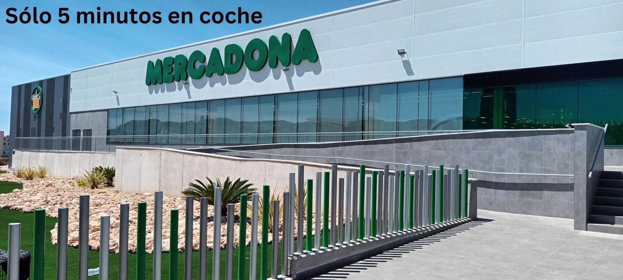 Tranquilo Cerca De Buena Piscina Y Con Buen Aire Acondicionado Apartamento