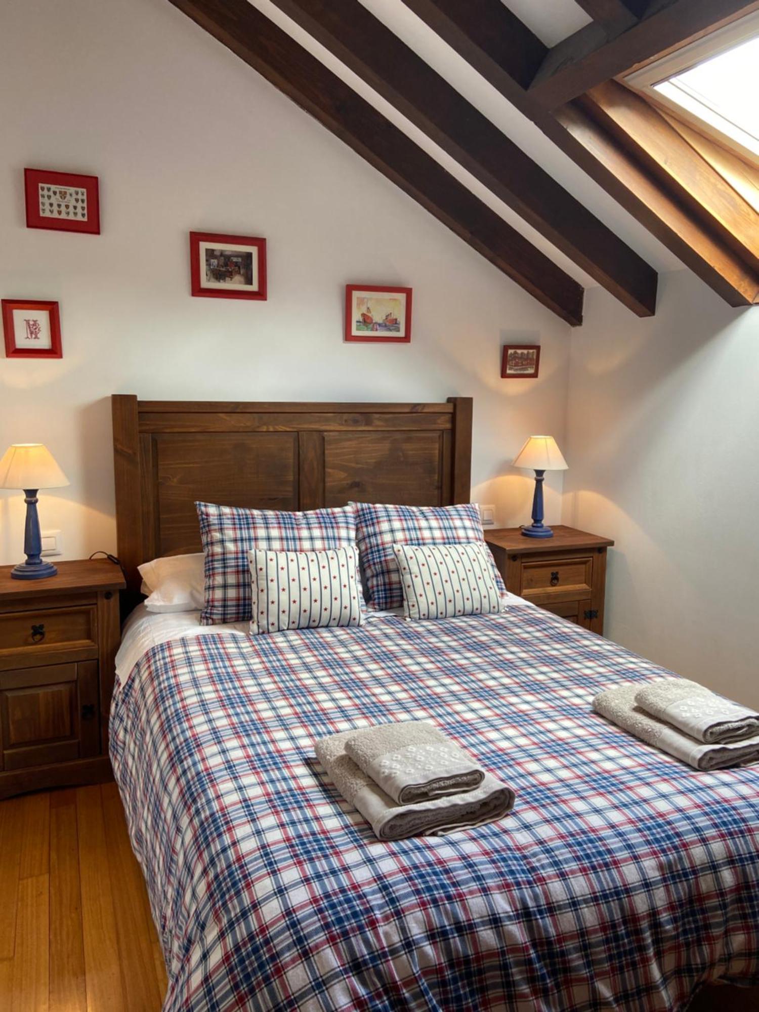 Precioso Junto A Potes Con Piscina-4 Hab,3 Banos Chalet *
