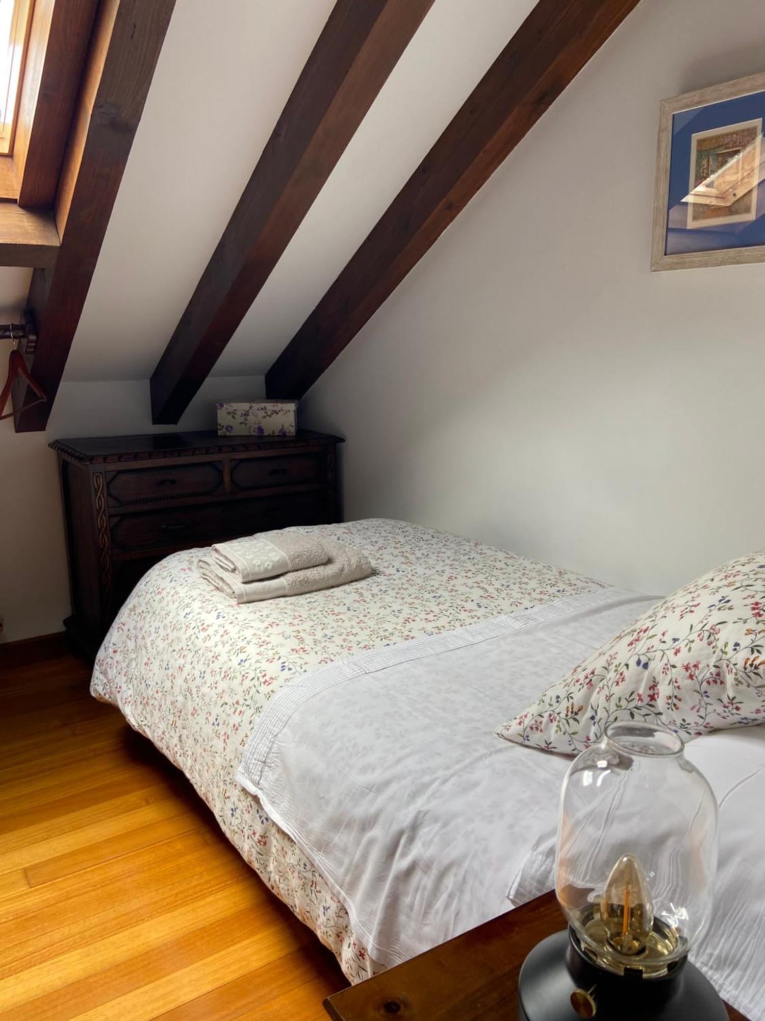 Chalet Precioso Junto A Potes Con Piscina-4 Hab,3 Banos *