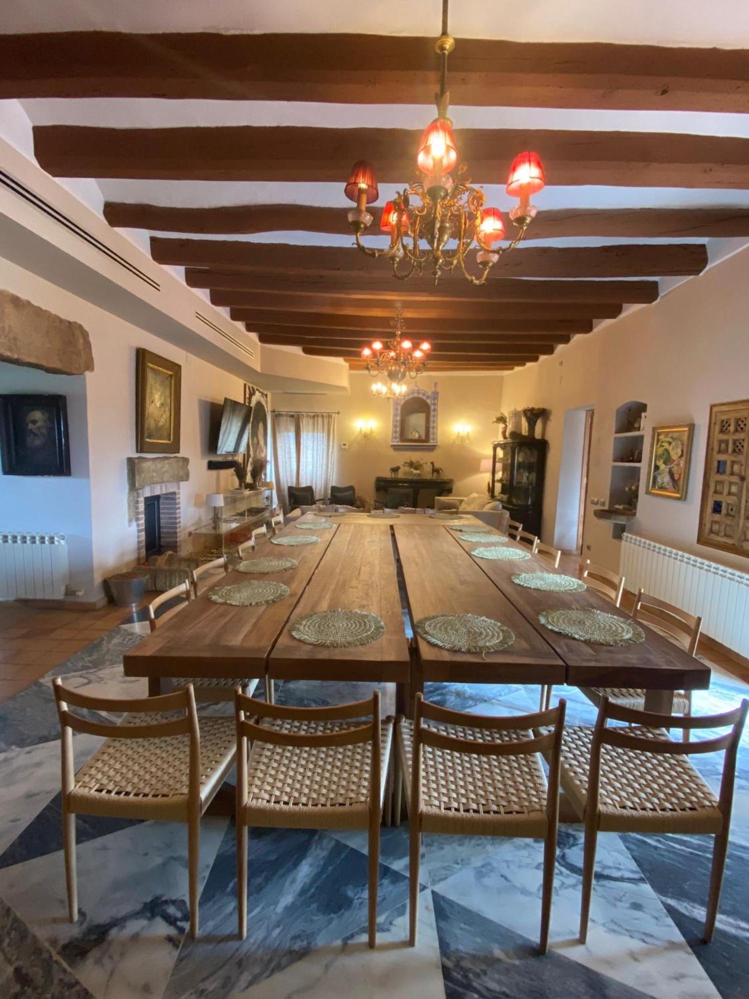 Masia De Queralt Luxury Con Y Vistas Villa