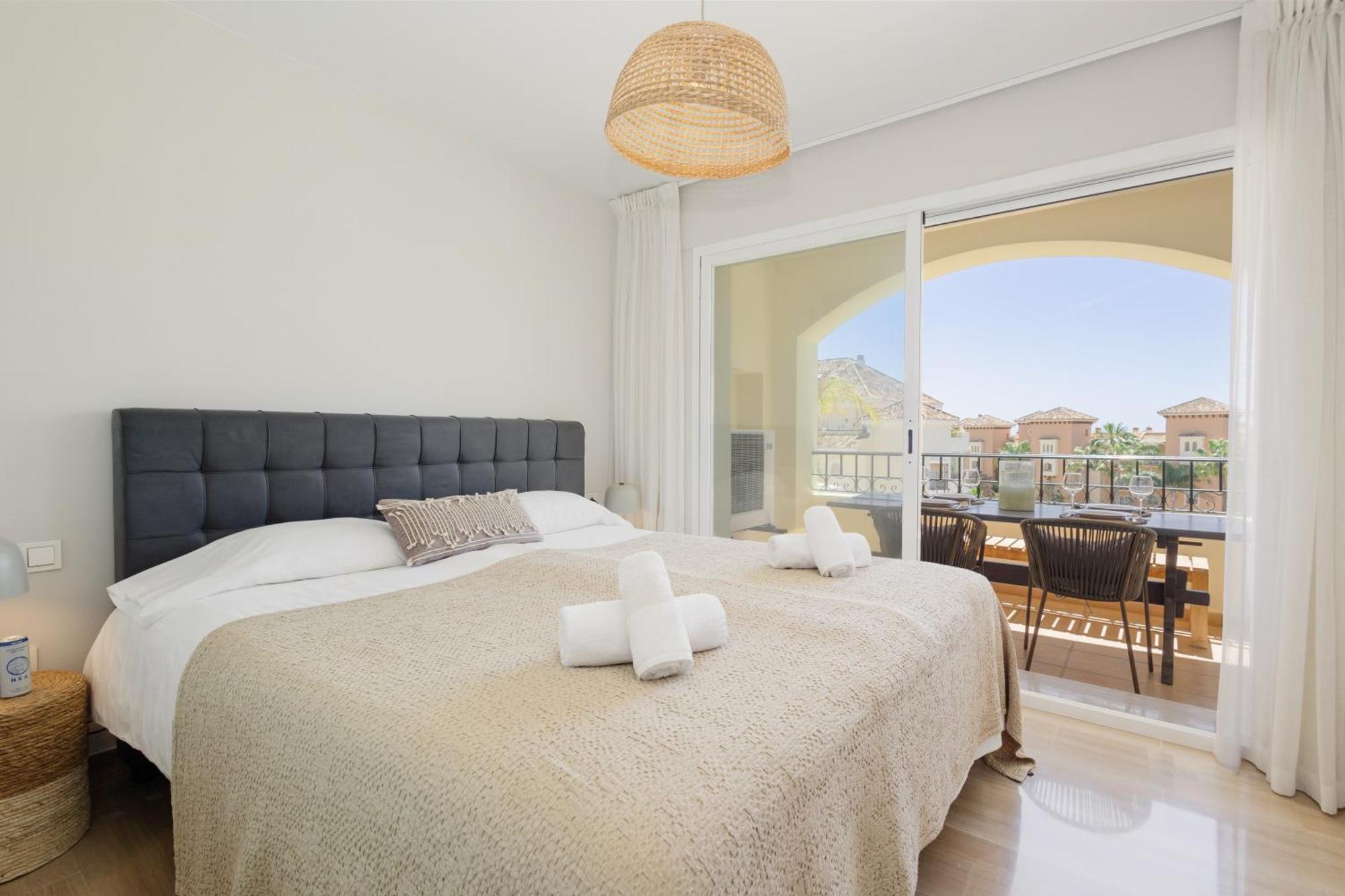 Apartamento With Direct Beach Access, In Hacienda Playa, Elviria Marbella