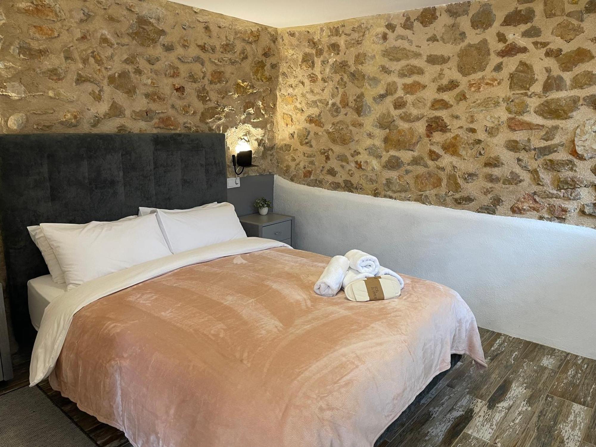 Casa Rural Lliber Bed & Breakfast